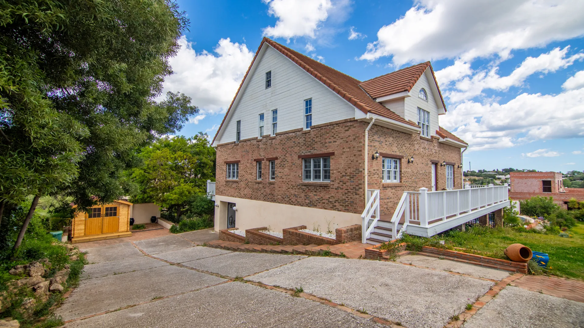 Villa en venta en Zona F con 4 dormitorios