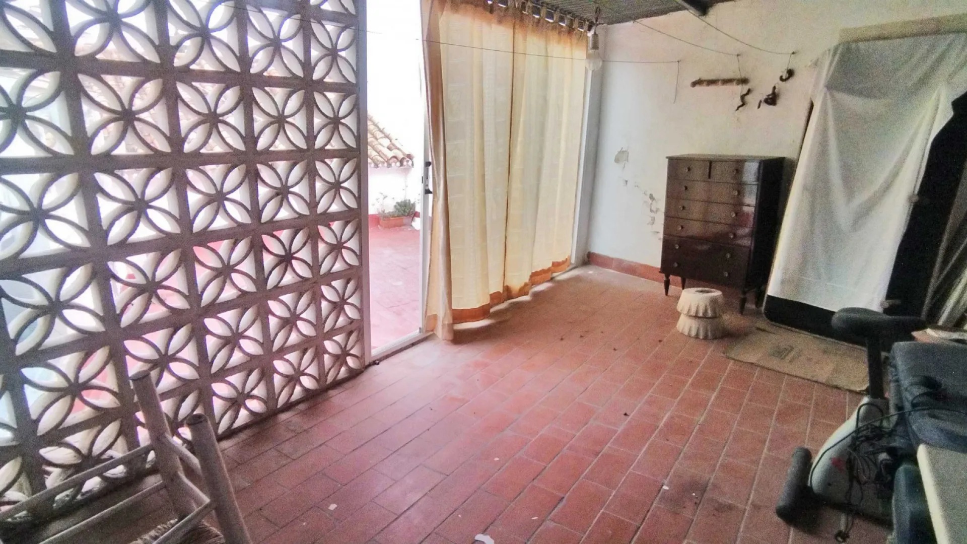 Adosado en venta en Estepona Casco Antiguo con 5 dormitorios