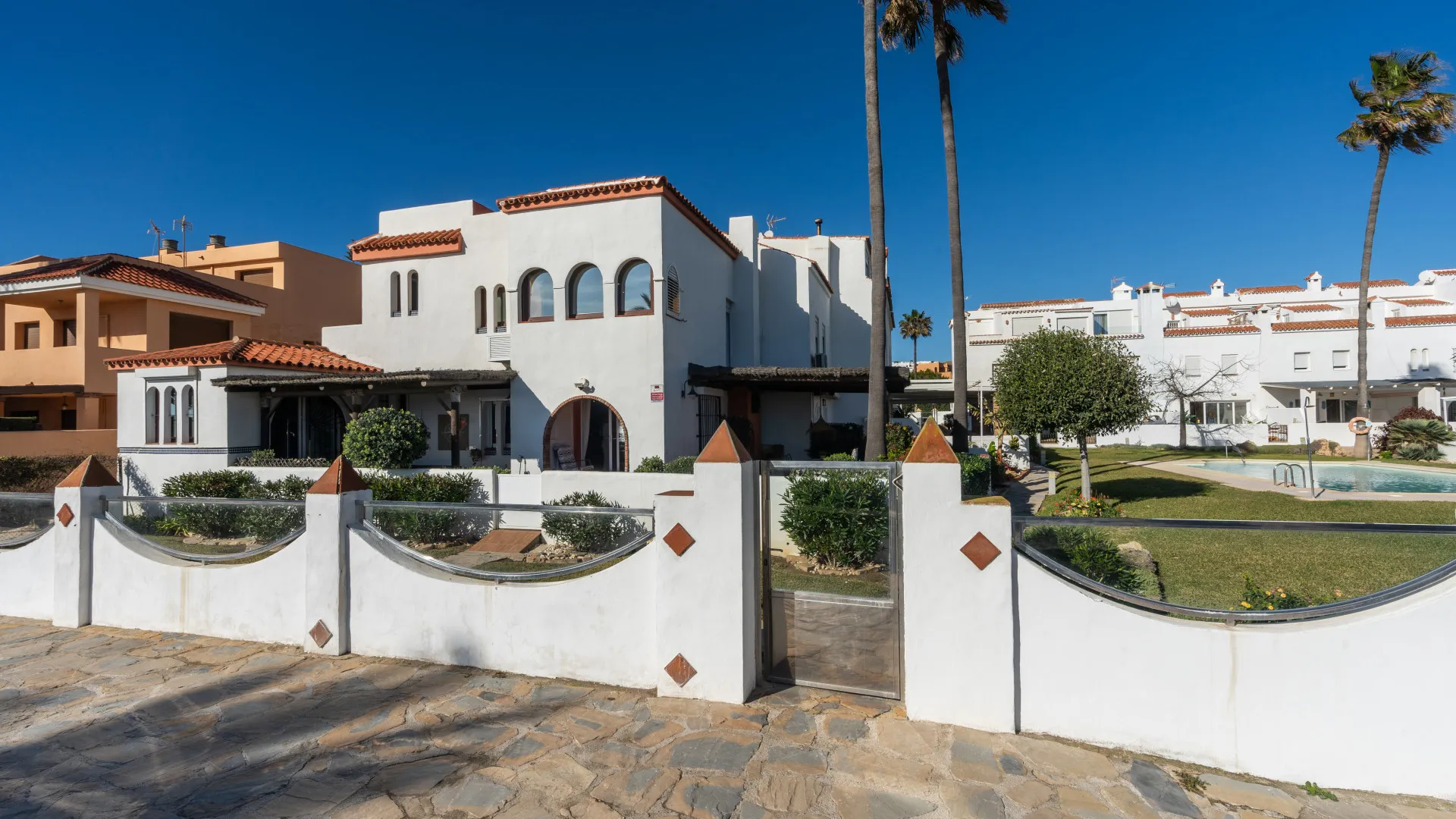 Buy Marina de Casares 3 bedrooms town house