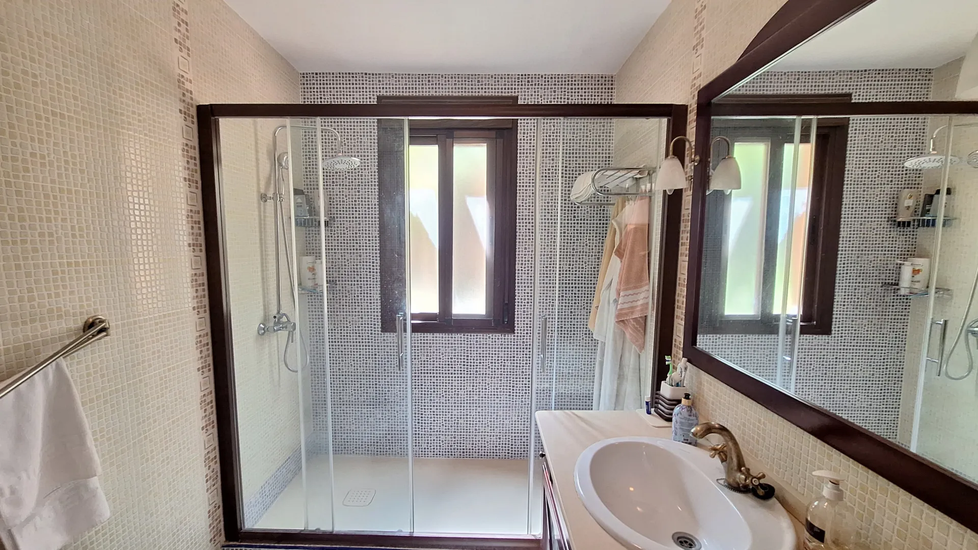 Finca for sale in El Velerin with 2 bedrooms