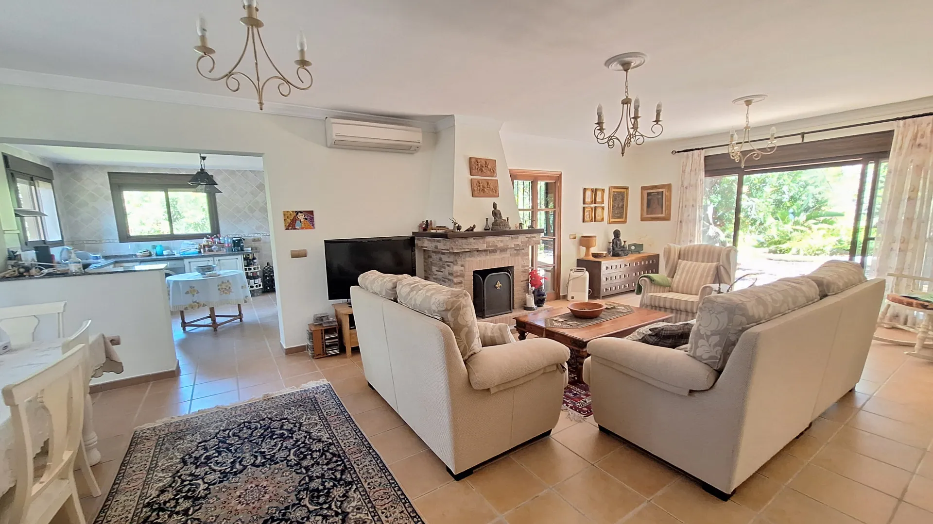 Finca for sale in El Velerin with 2 bedrooms