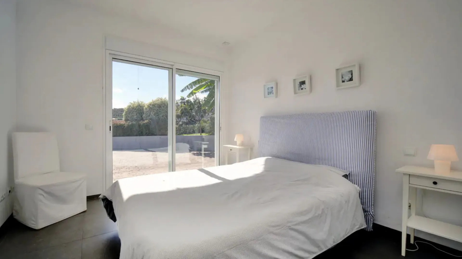 Villa en venta en Sabinillas de 6 dormitorios