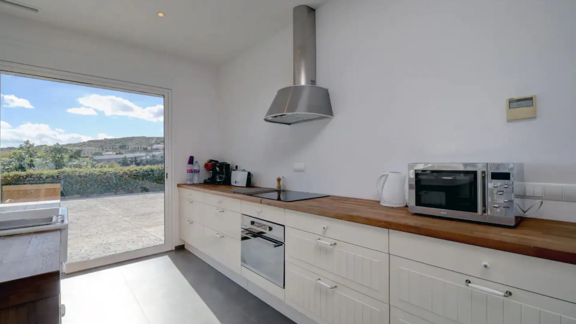 Villa en venta en Sabinillas de 6 dormitorios