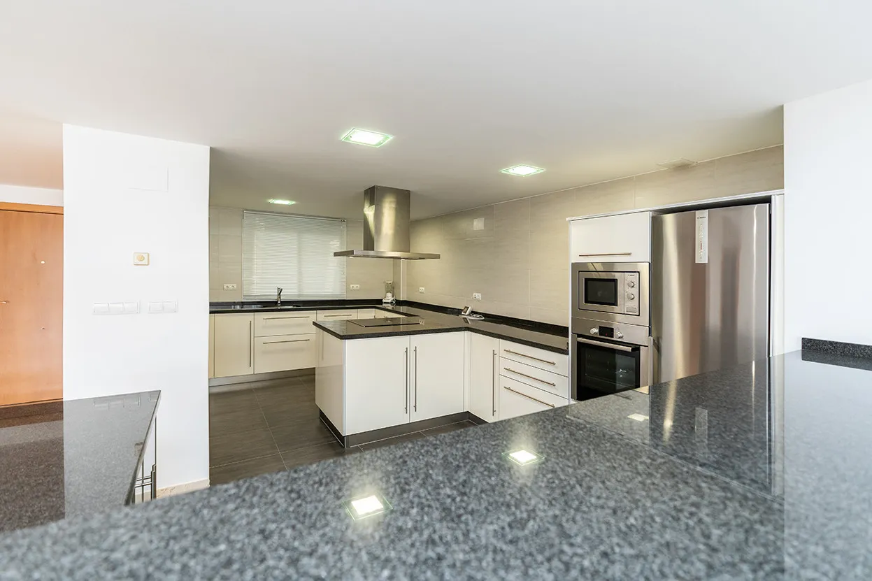 Se vende atico duplex en Guadalmina Alta