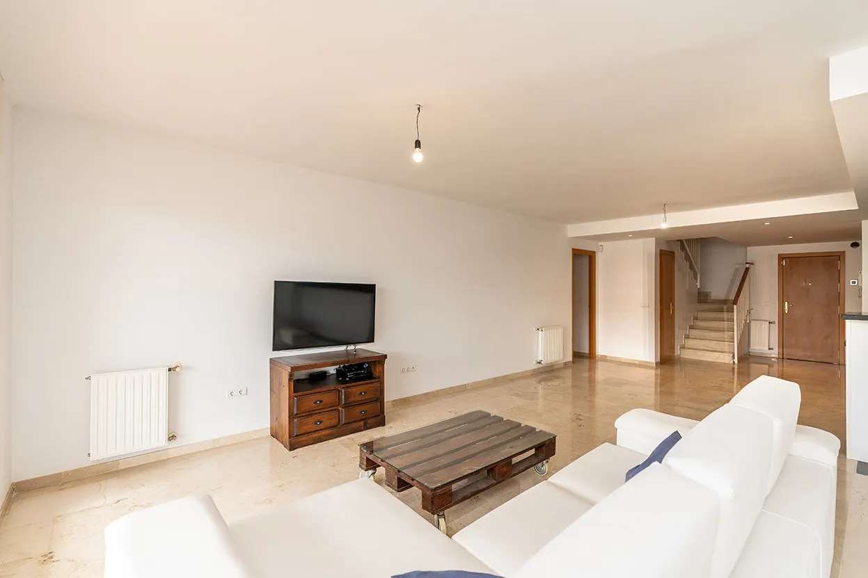 Se vende atico duplex en Guadalmina Alta