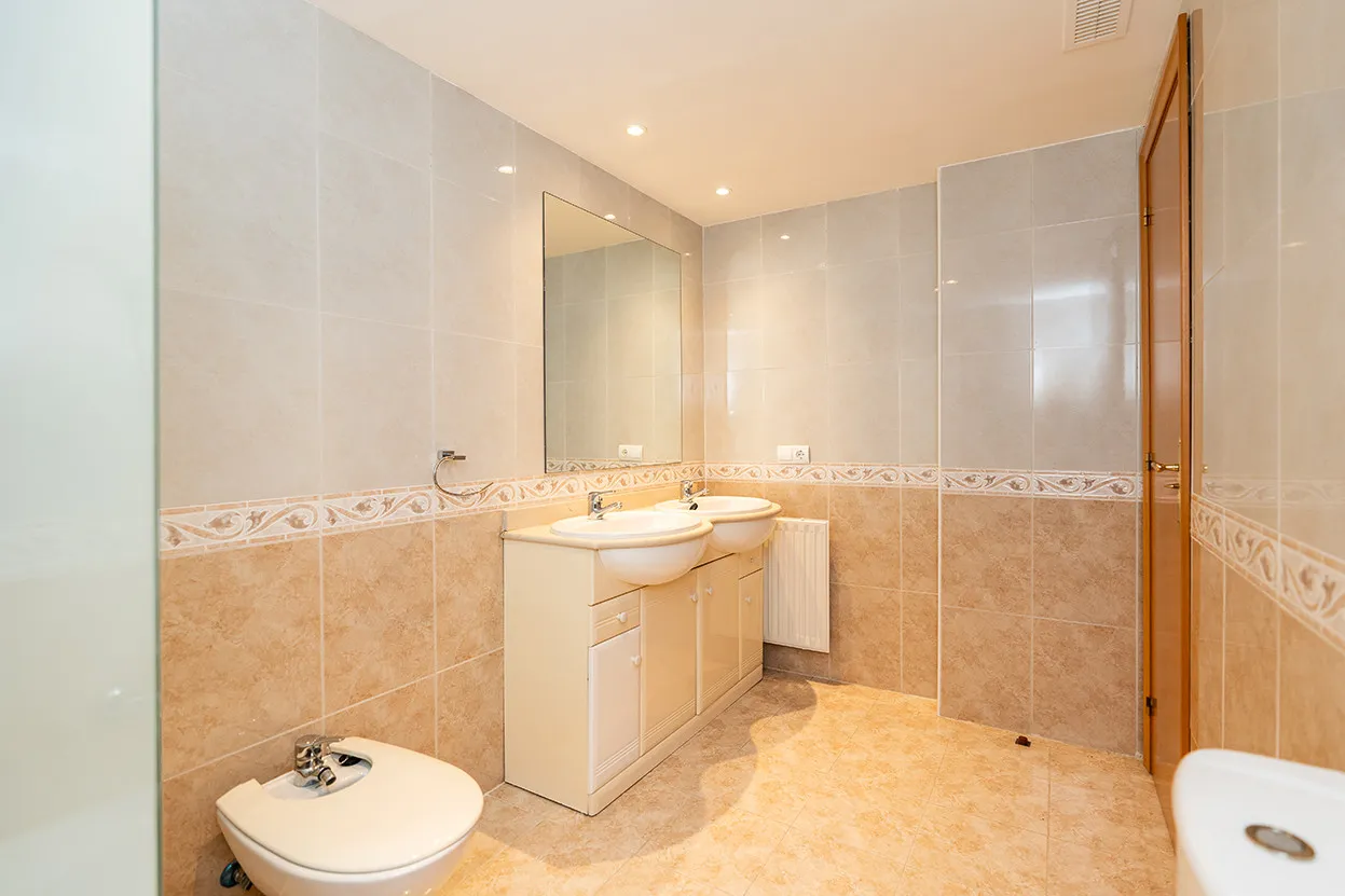 Se vende atico duplex en Guadalmina Alta