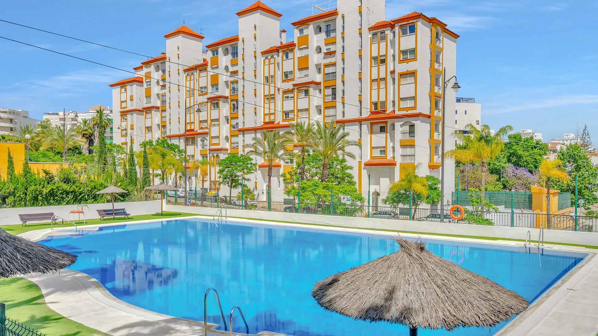 3 bedrooms Puerto Blanco penthouse for sale