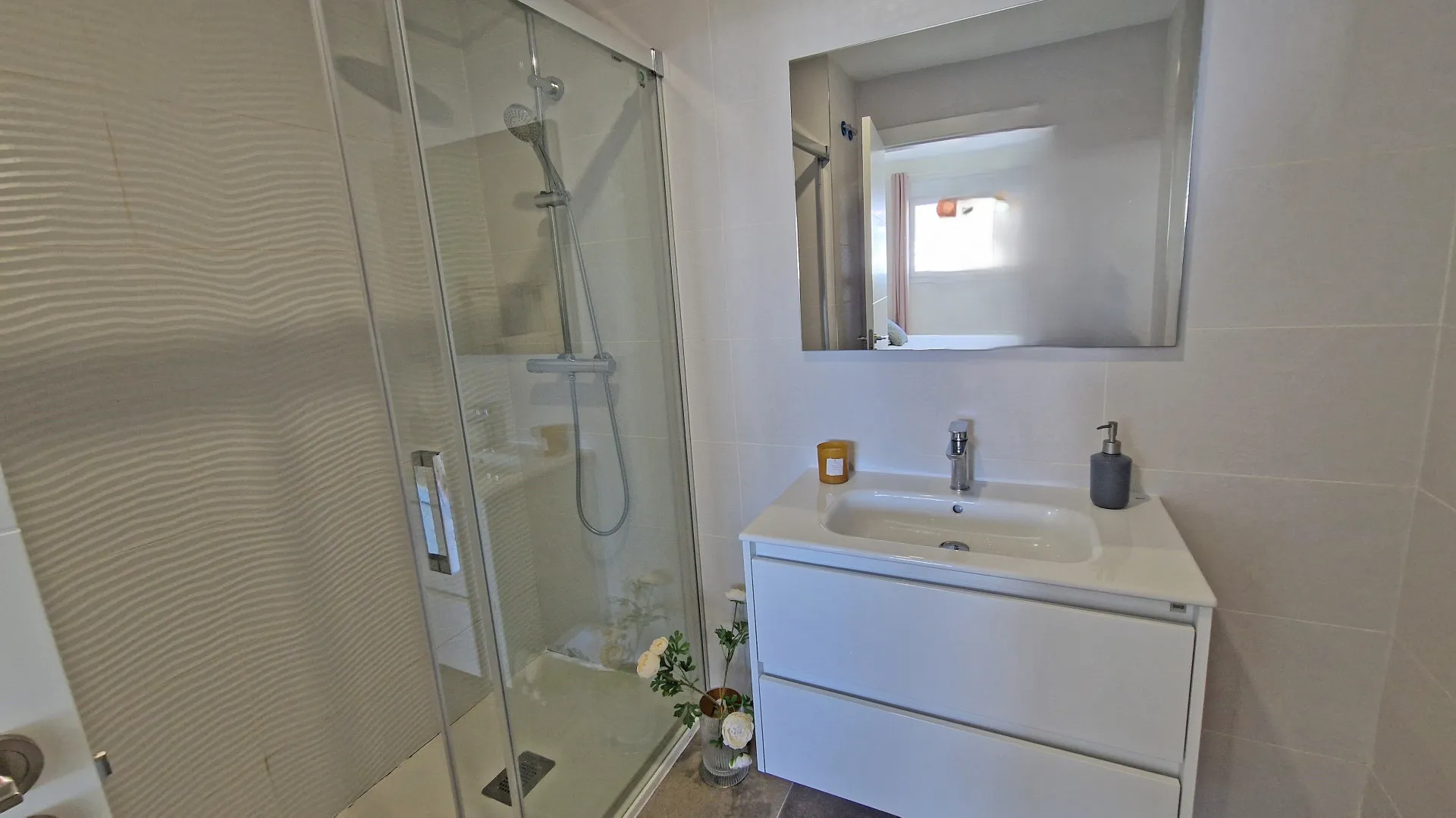 Apartamento de 3 dormitorios en venta en Don Pedro