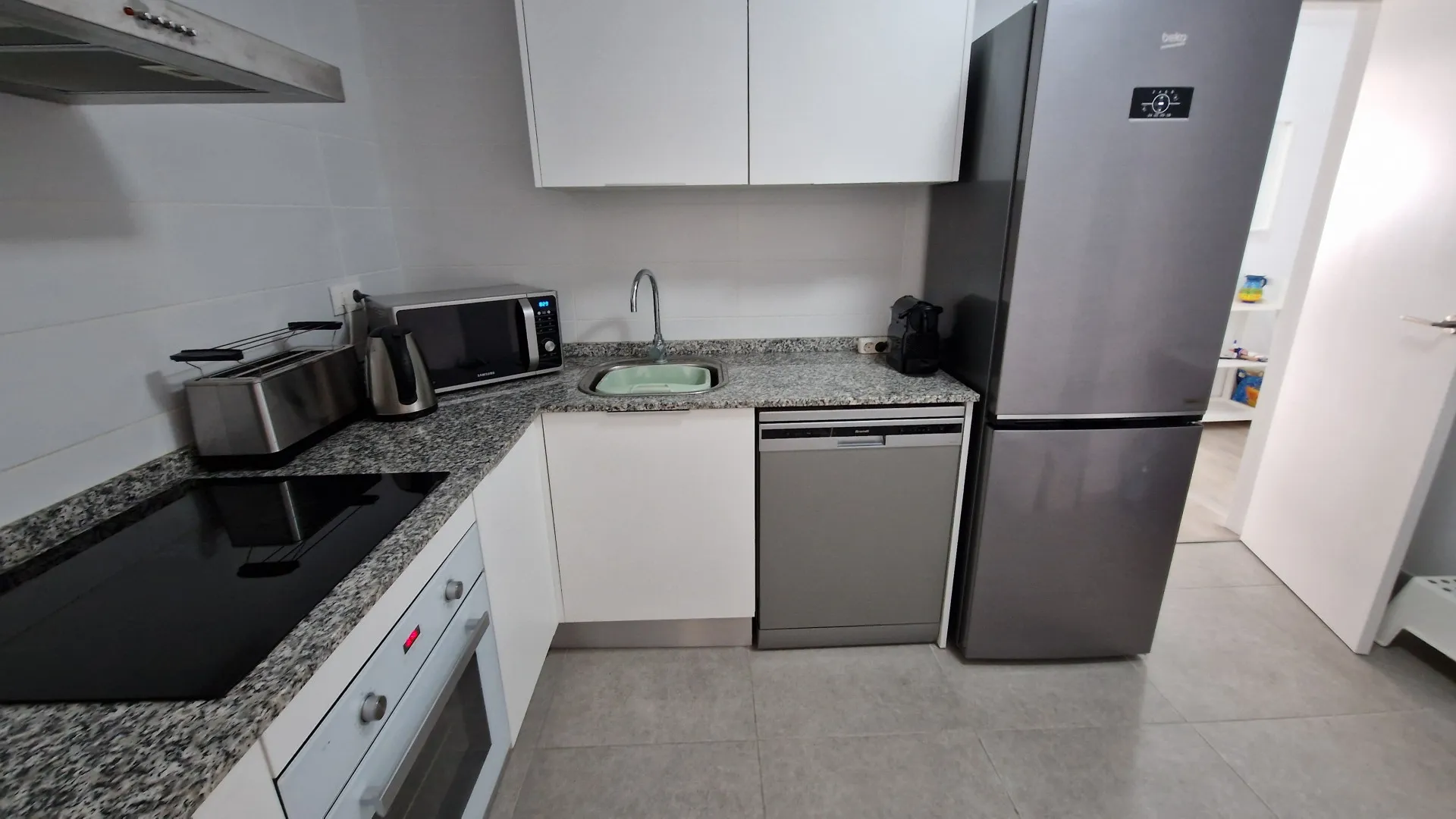 Apartment in Avda de Andalucia - Sierra de Estepona for sale