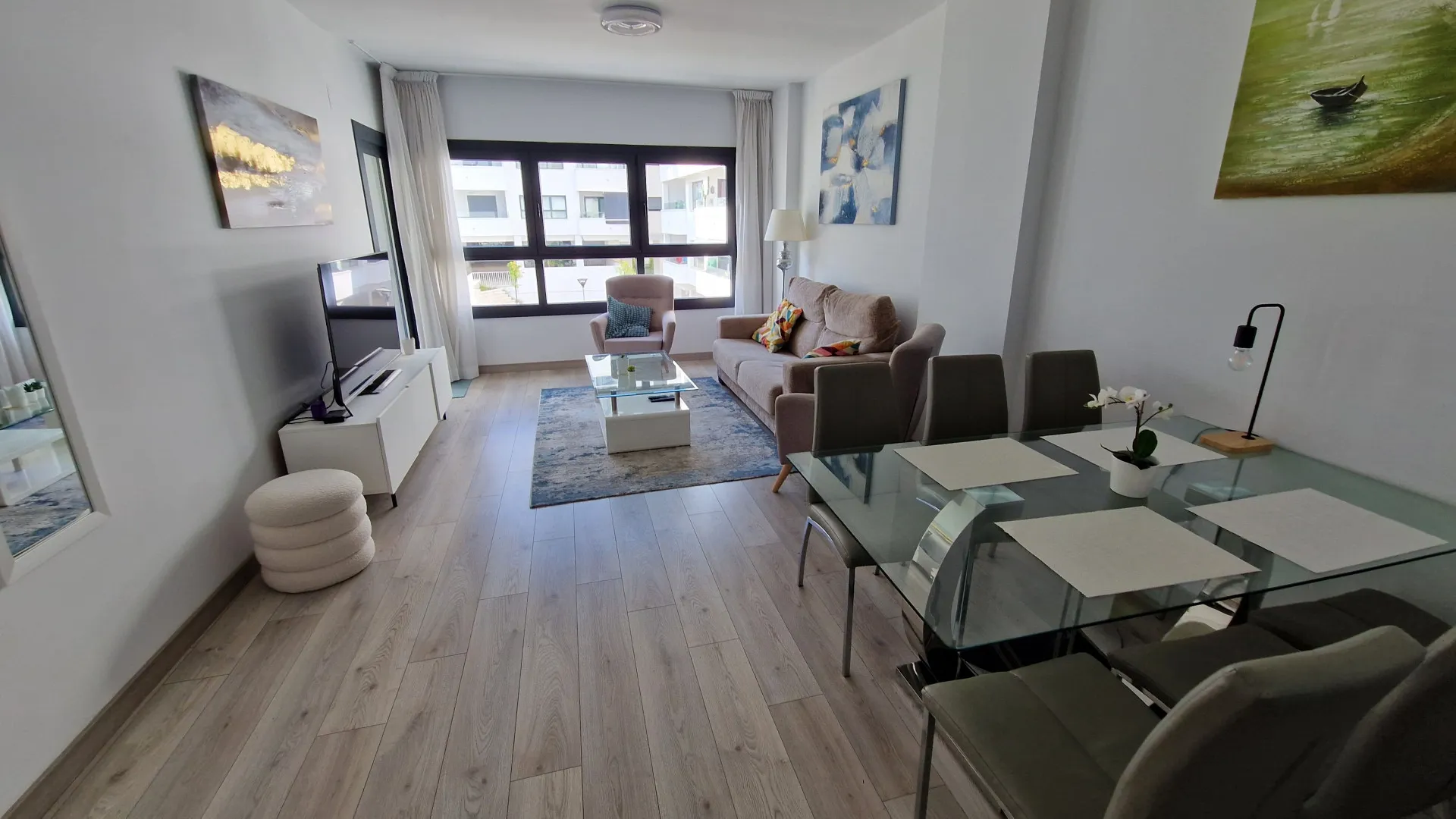 Apartment in Avda de Andalucia - Sierra de Estepona for sale