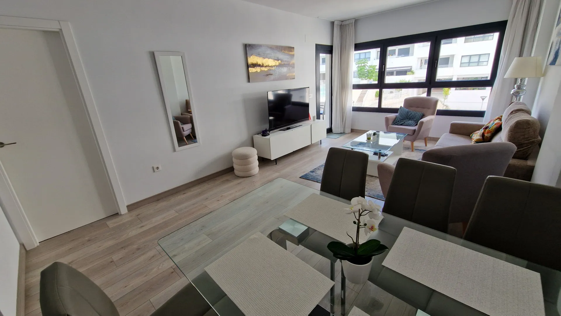 Apartment in Avda de Andalucia - Sierra de Estepona for sale