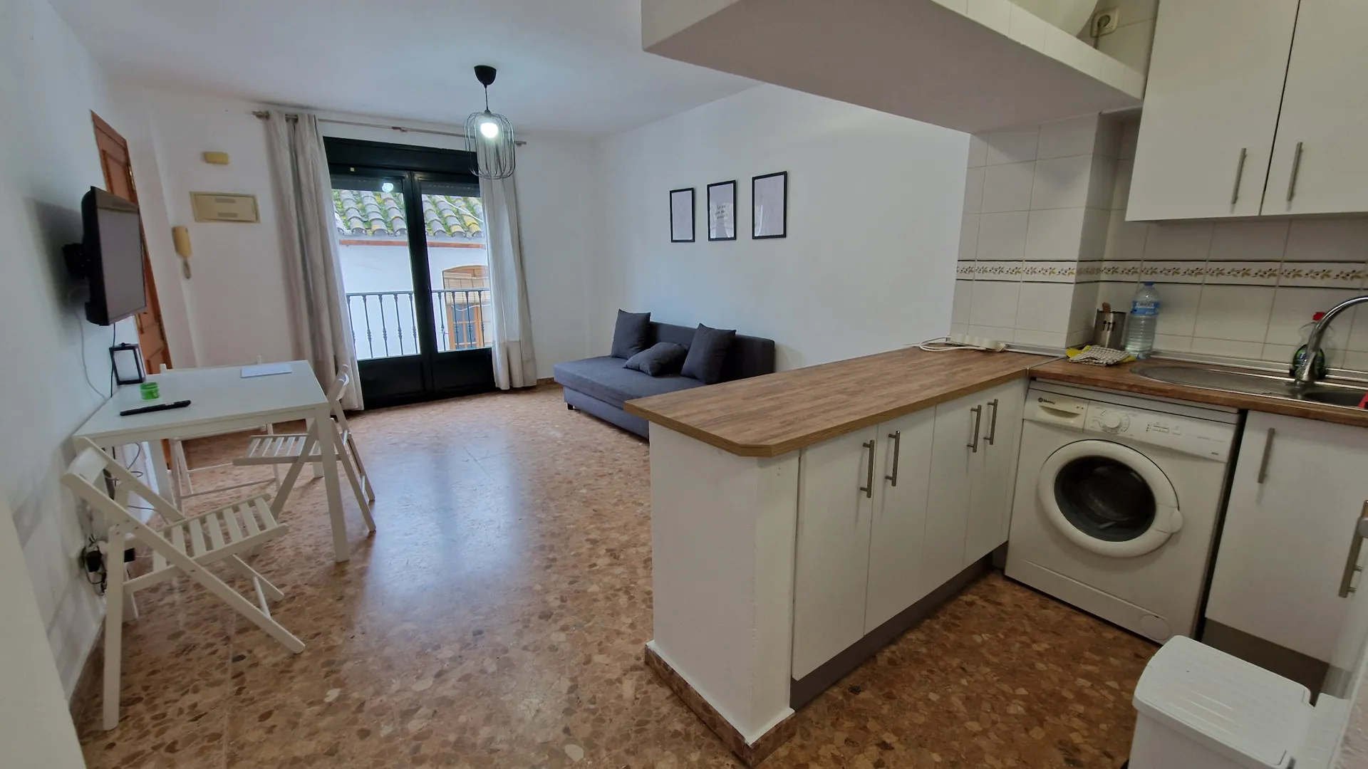 Buy apartment in Estepona Old Town with 2 bedrooms