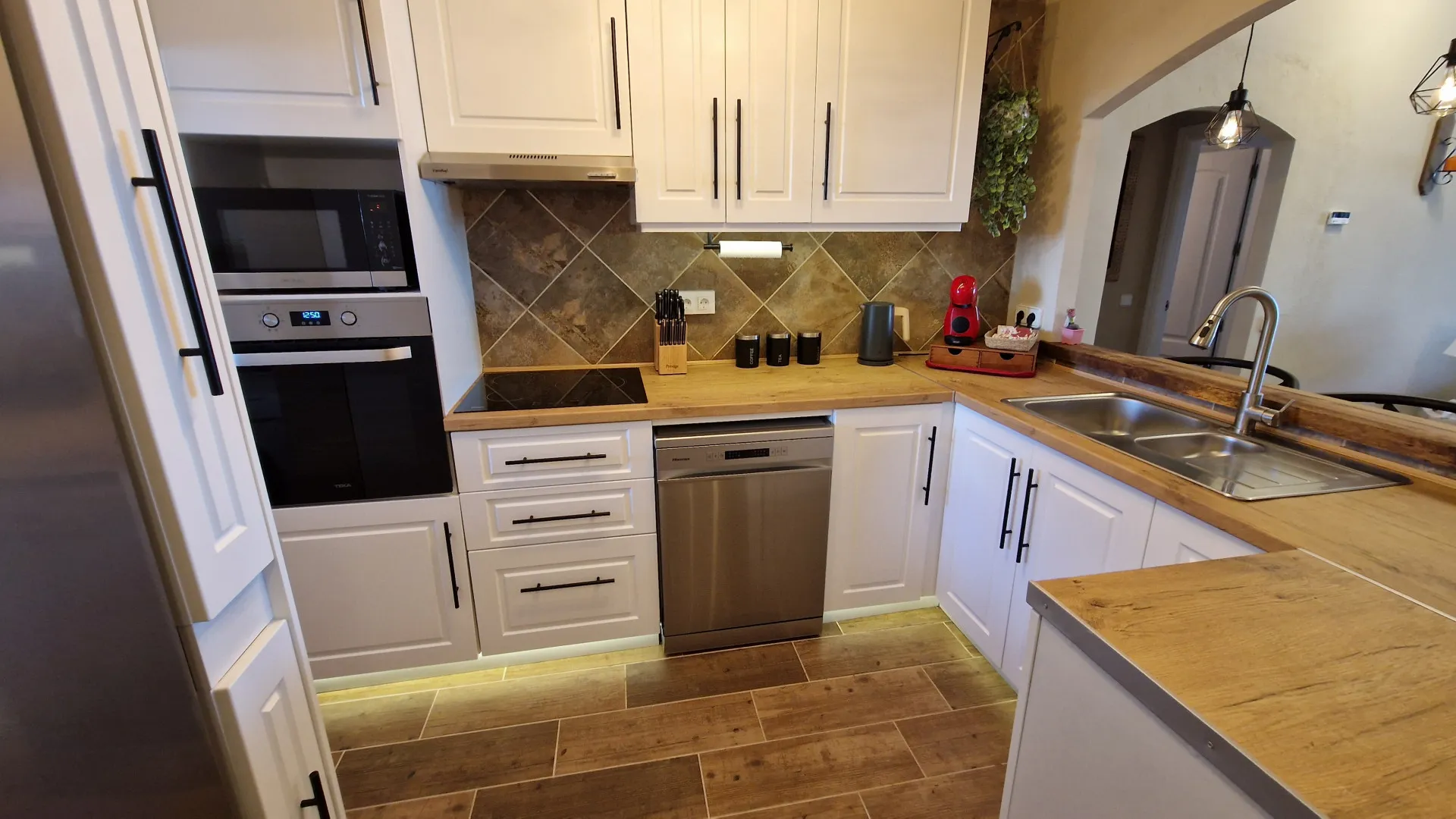 For sale ground floor apartment in Duquesa Suites