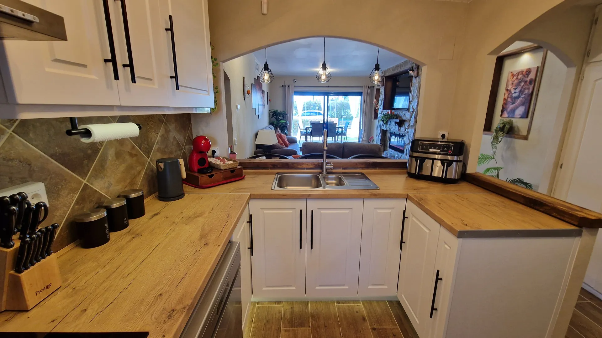 For sale ground floor apartment in Duquesa Suites