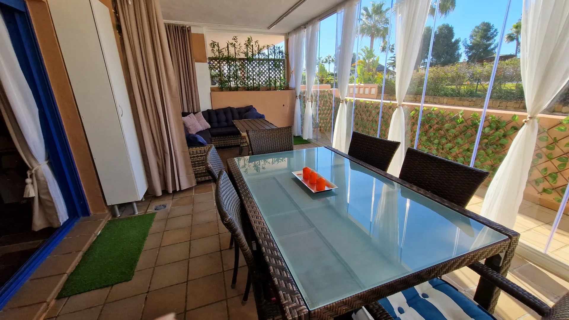 For sale ground floor apartment in Duquesa Suites