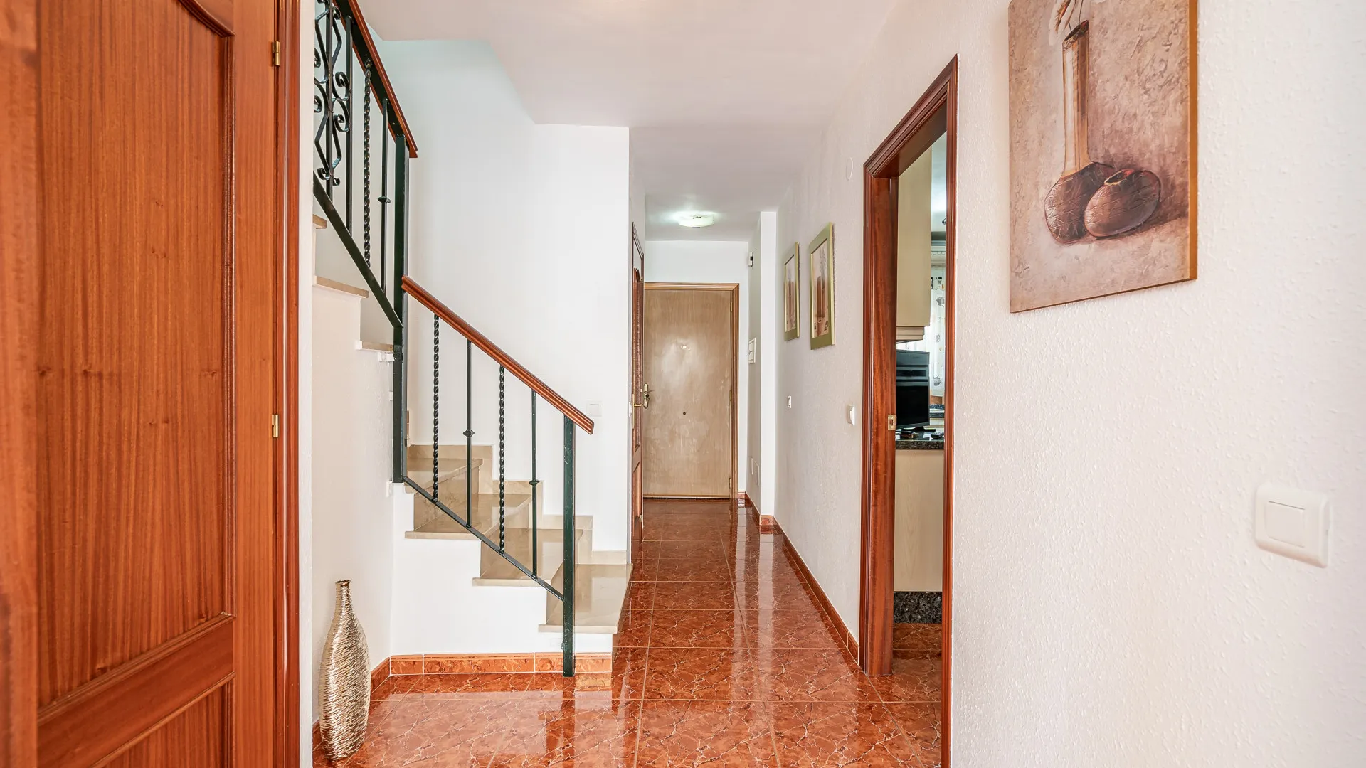 3 bedrooms town house for sale in Estepona