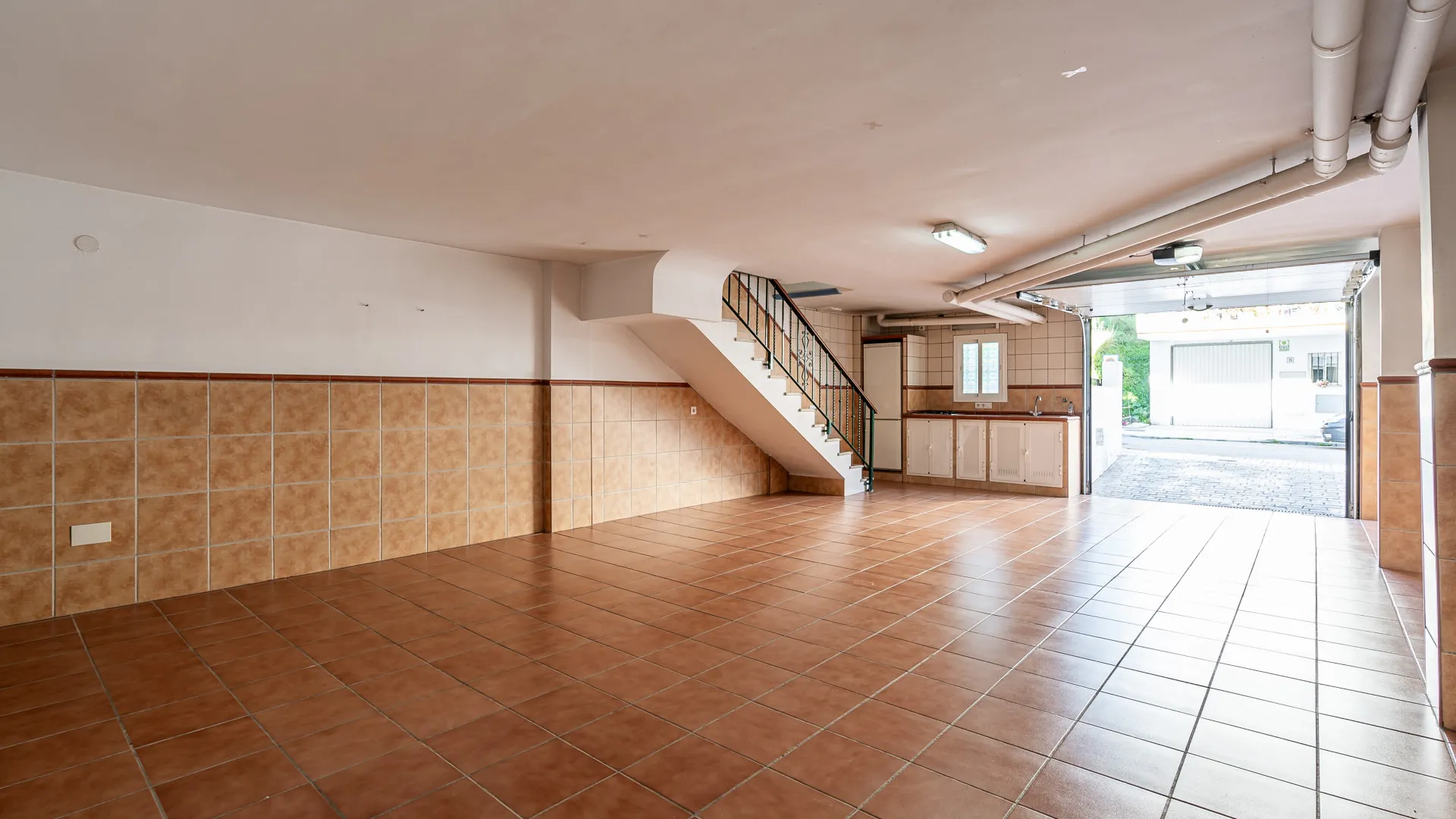 3 bedrooms town house for sale in Estepona
