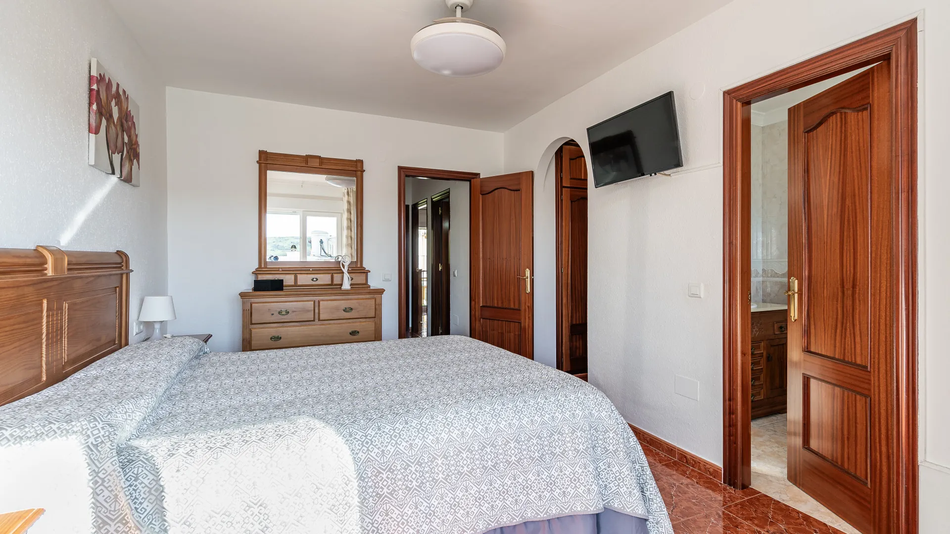 3 bedrooms town house for sale in Estepona