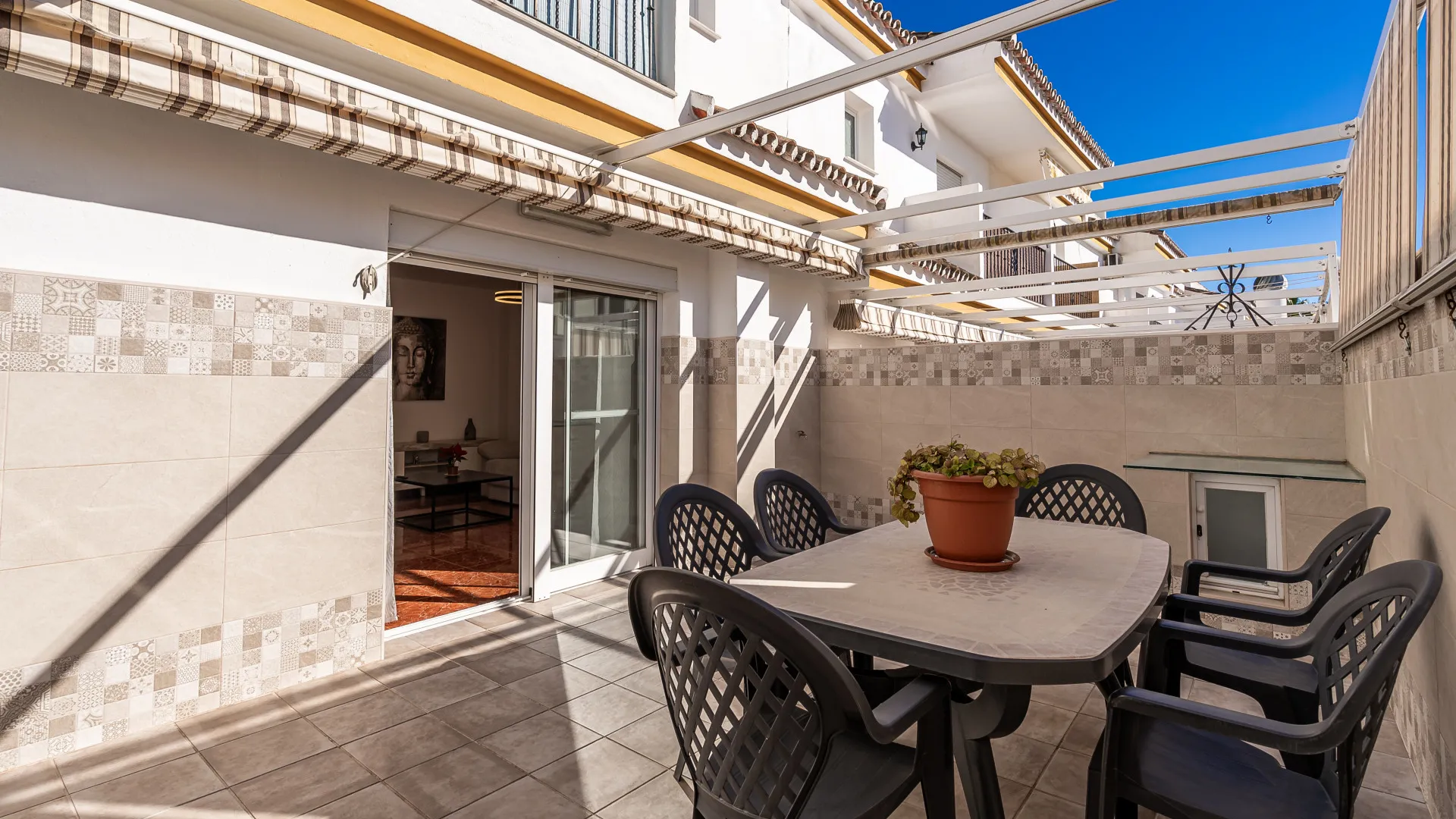 3 bedrooms town house for sale in Estepona