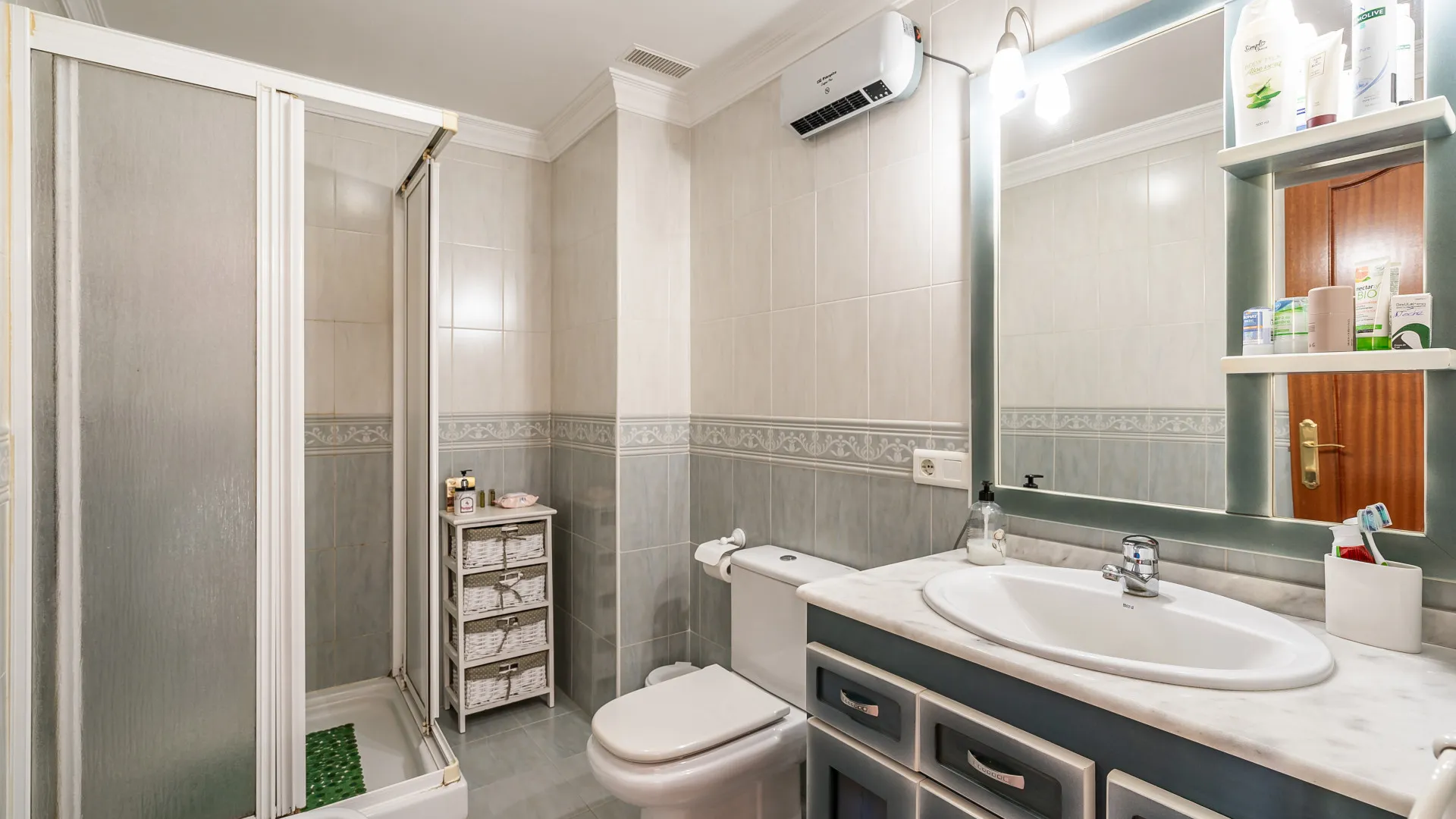 3 bedrooms town house for sale in Estepona
