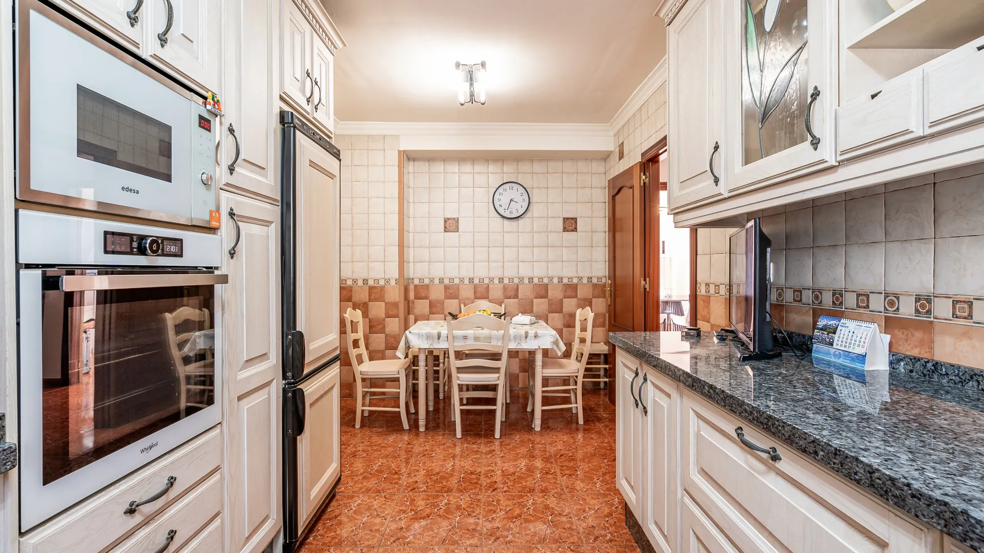 3 bedrooms town house for sale in Estepona