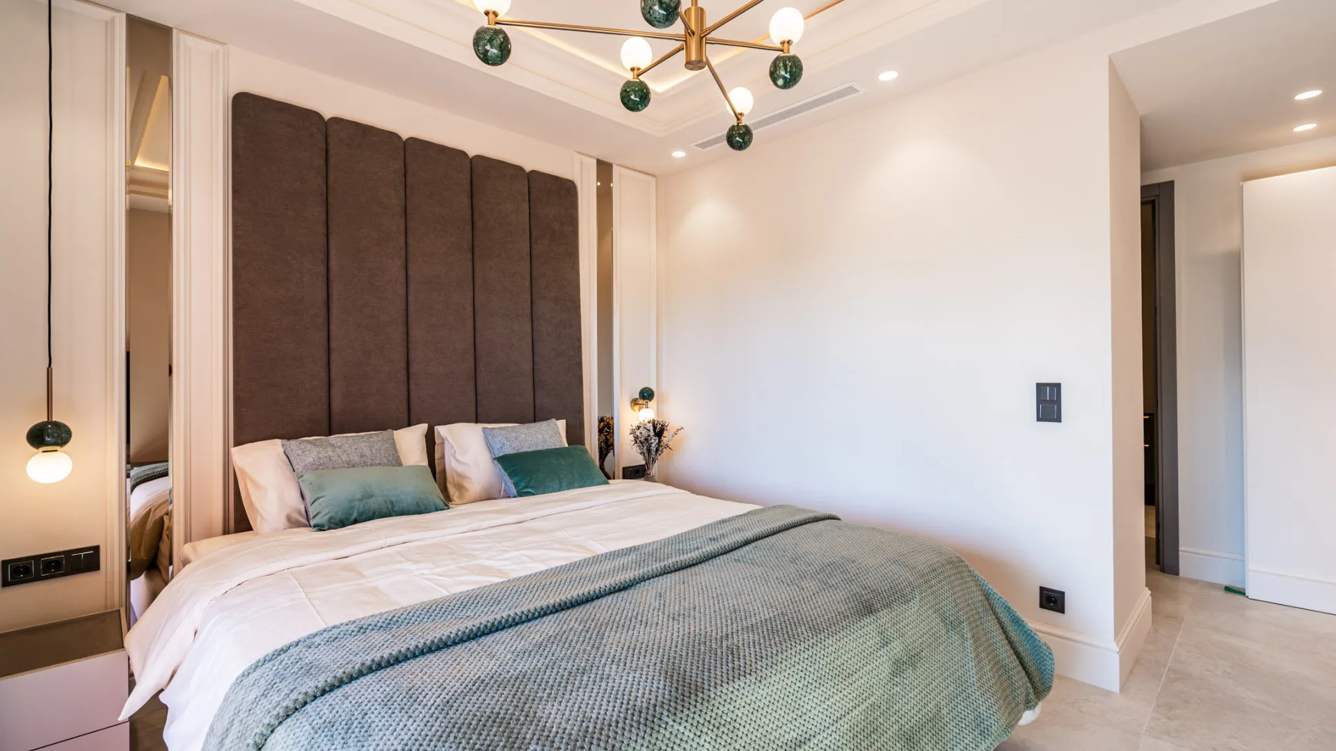 Apartamento planta baja a la venta de 3 dormitorios en Cabo Bermejo
