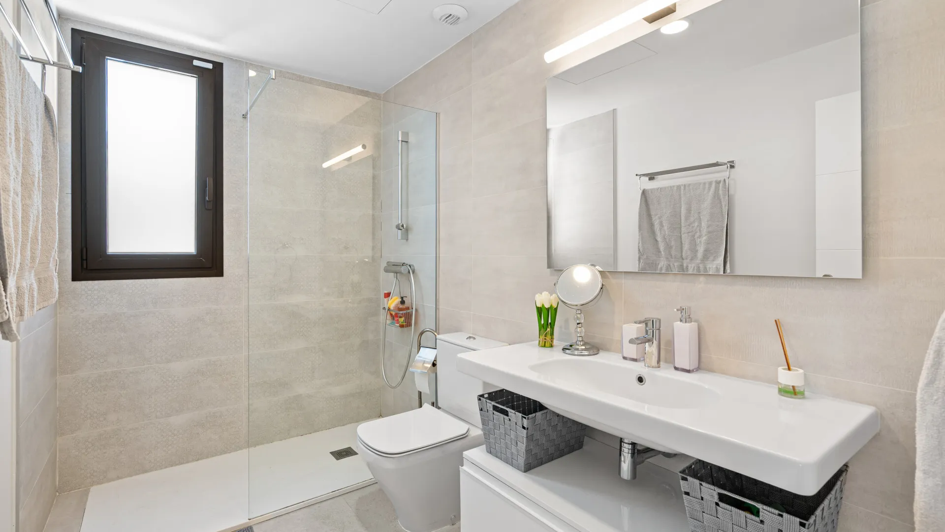 Comprar apartamento planta baja en Estepona