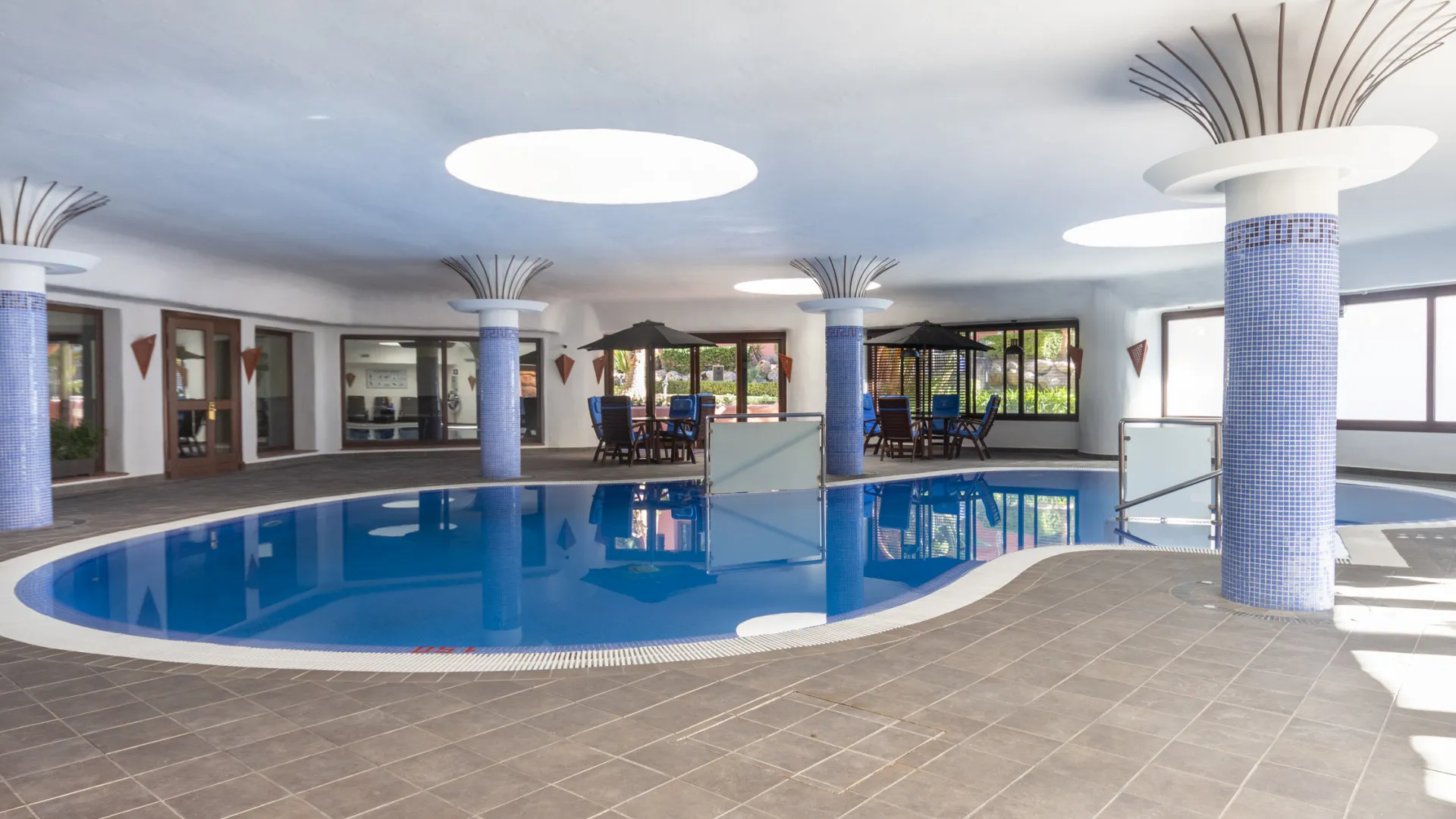 Triplex in Torre Bermeja for sale