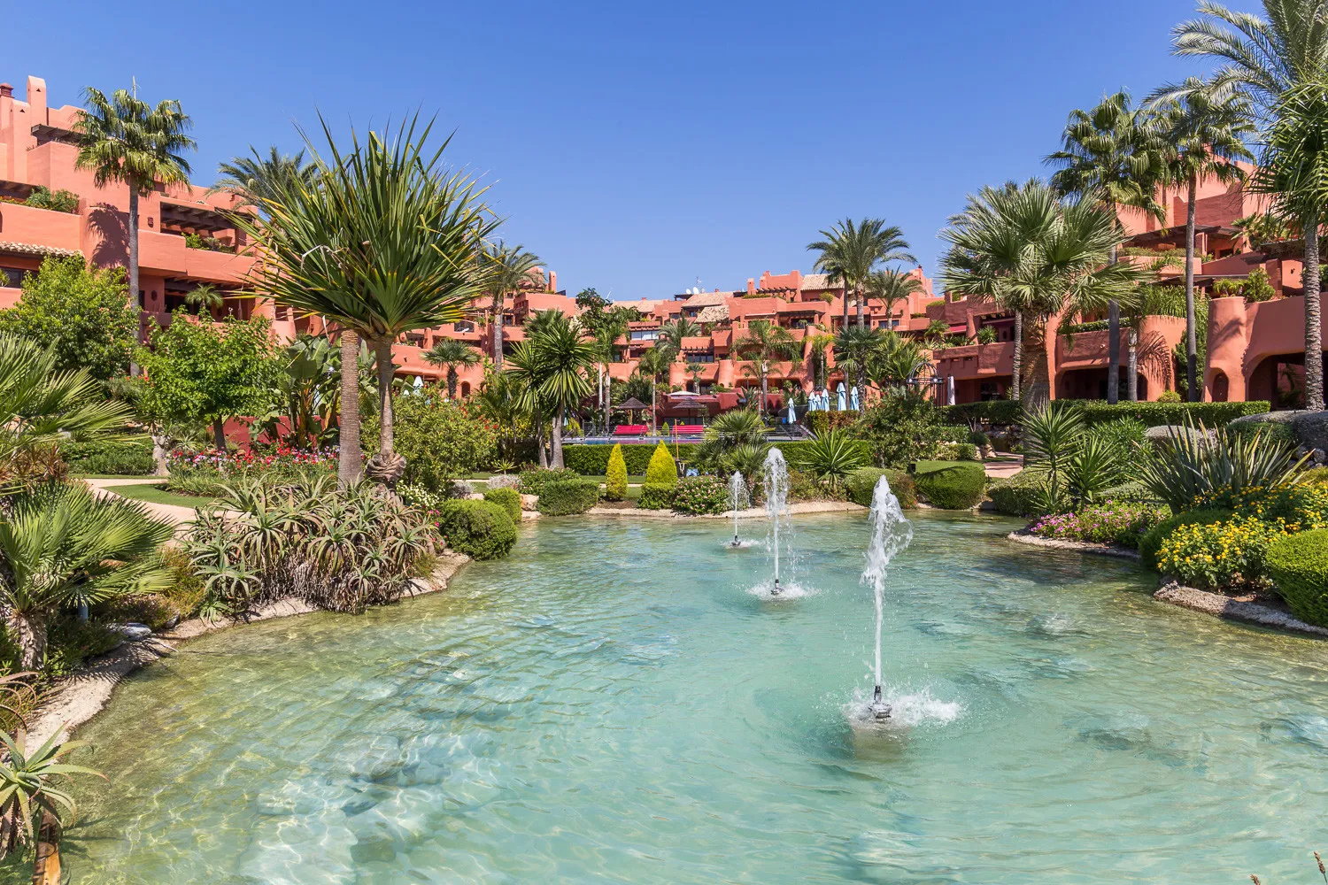 Triplex in Torre Bermeja for sale