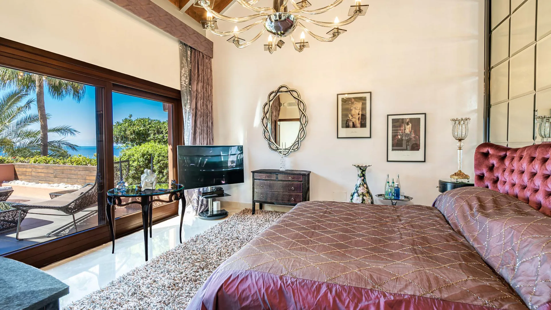 Triplex in Torre Bermeja for sale