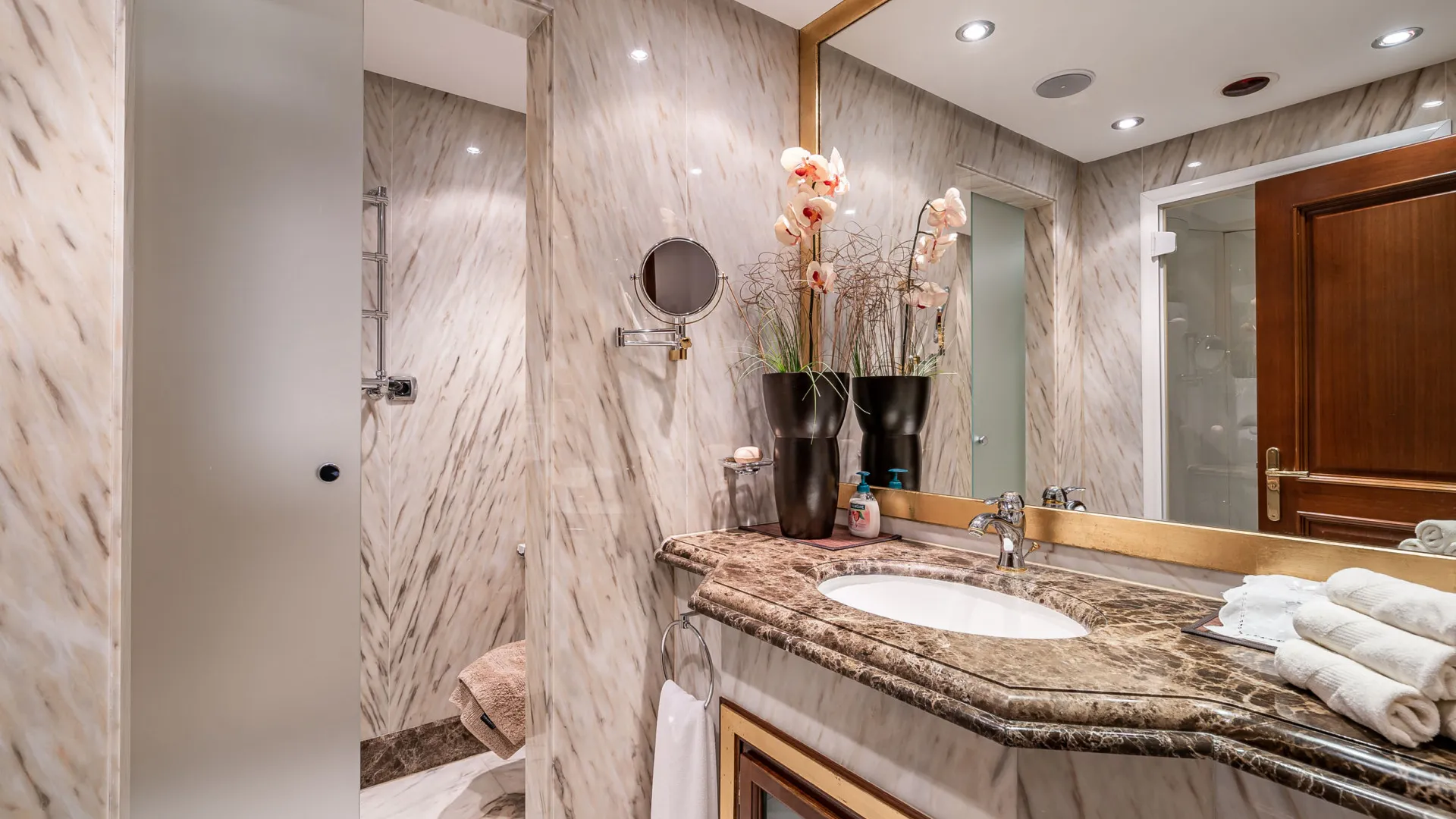 Triplex in Torre Bermeja for sale