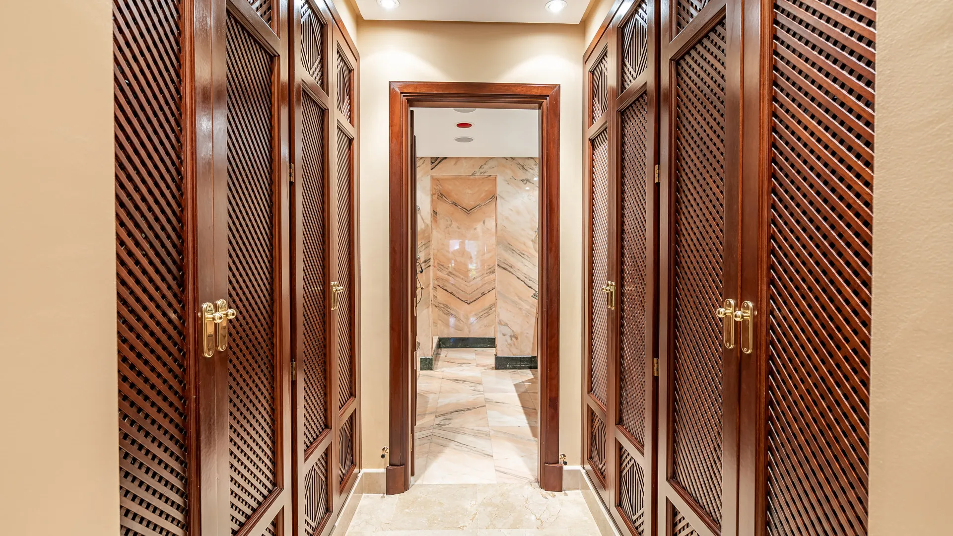 Apartamento planta baja con 3 dormitorios en venta en Torre Bermeja