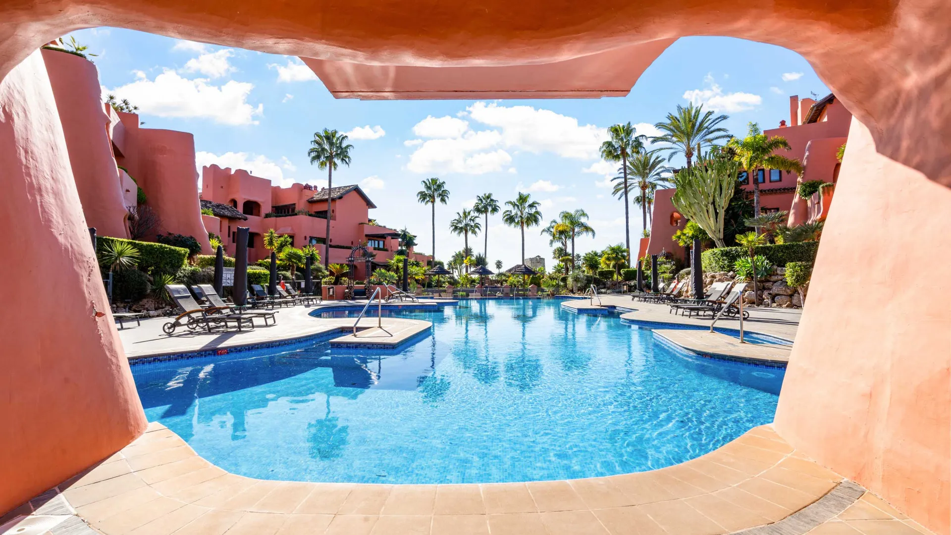 For sale Torre Bermeja ground floor apartment