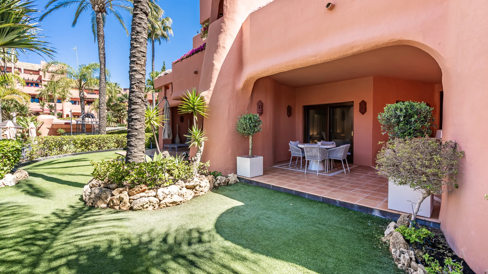 For sale Torre Bermeja ground floor apartment