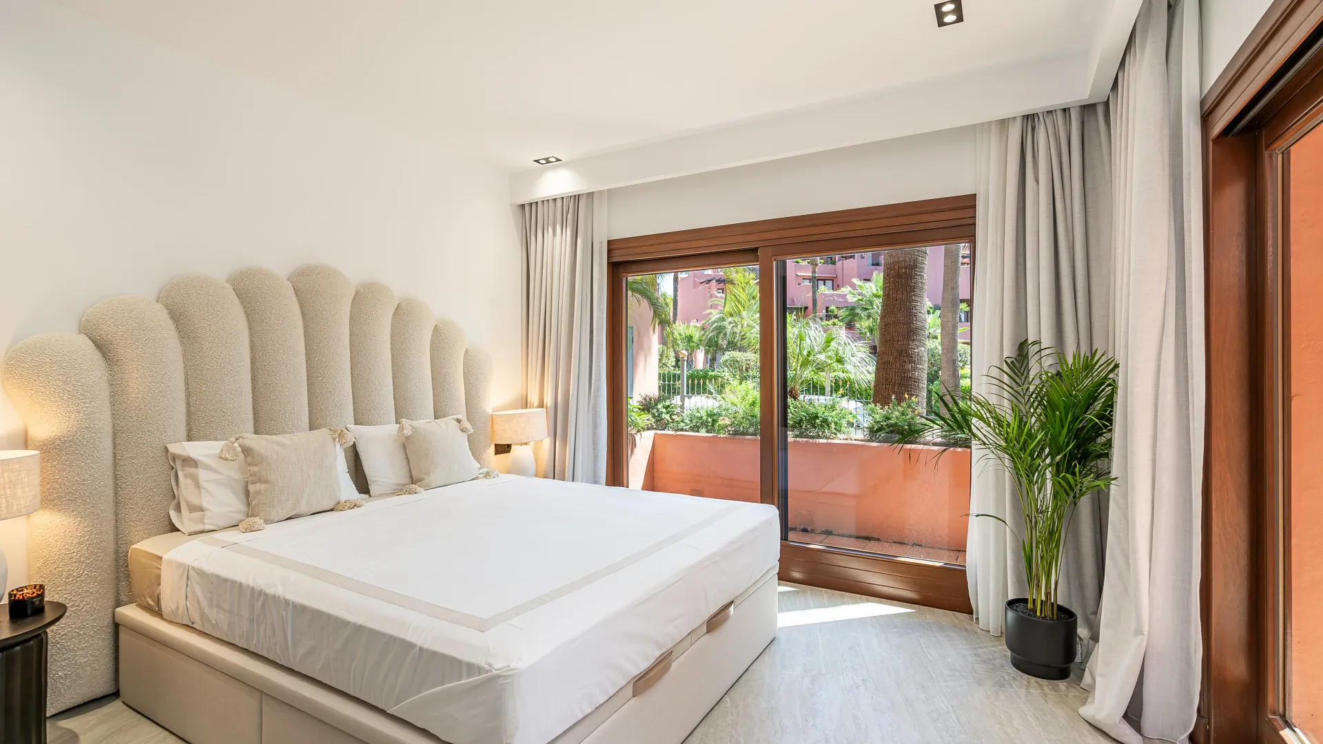 For sale Torre Bermeja ground floor apartment