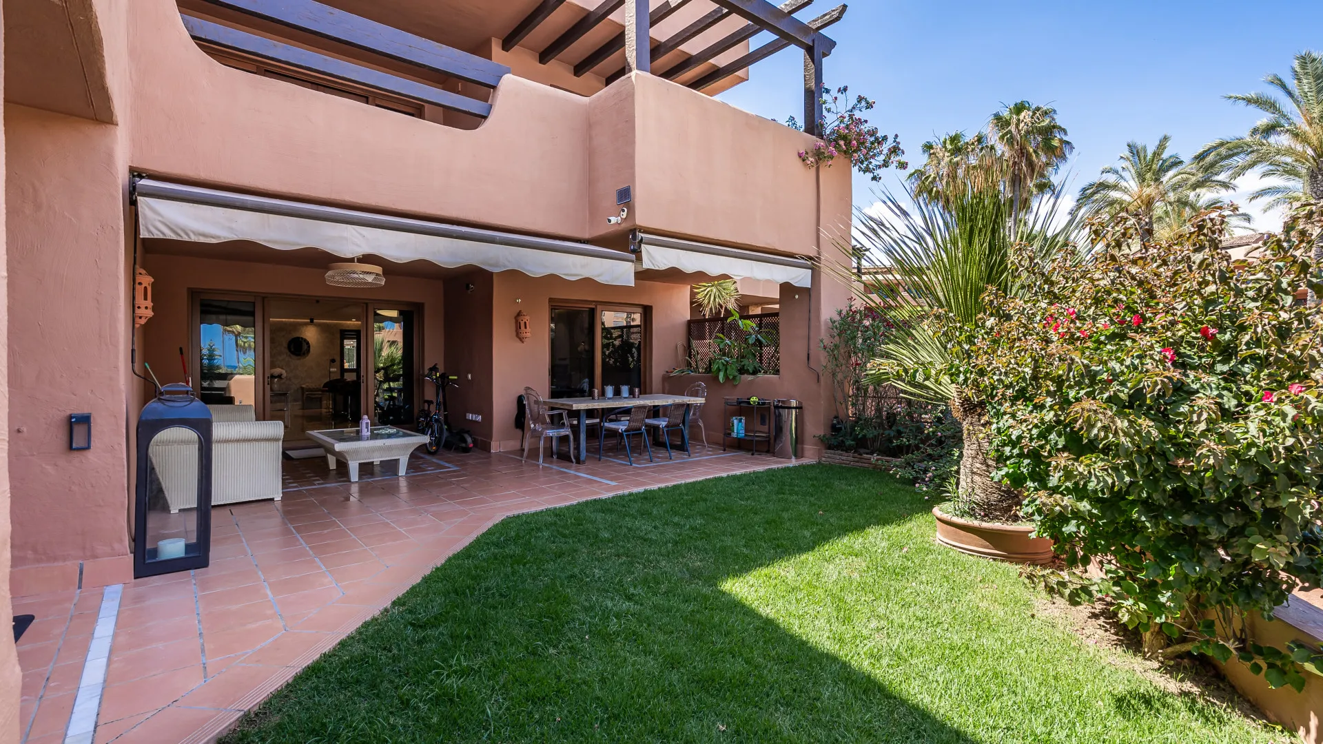 Comprar apartamento planta baja en Mar Azul de 4 dormitorios