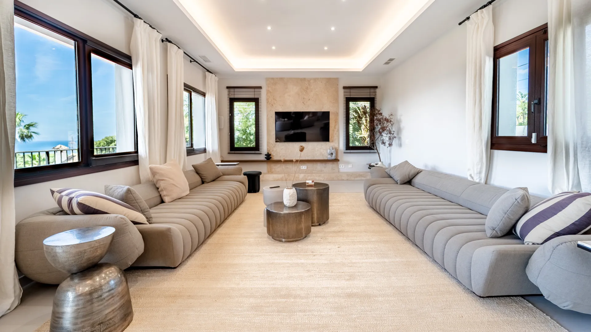 For sale 6 bedrooms villa in El Rosario