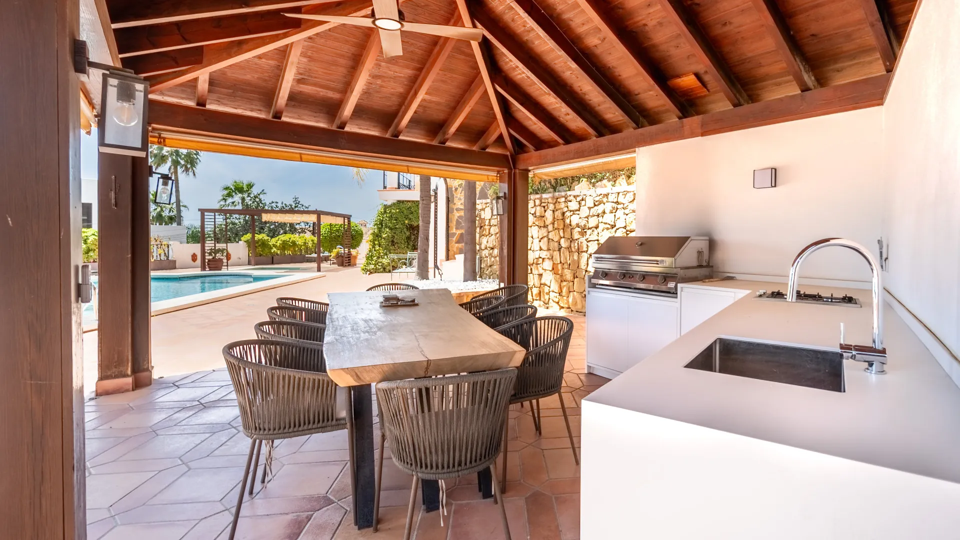 For sale 6 bedrooms villa in El Rosario