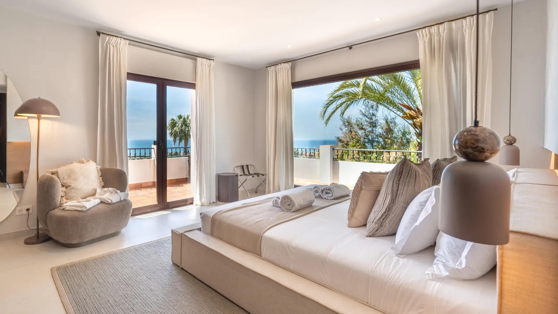For sale 6 bedrooms villa in El Rosario
