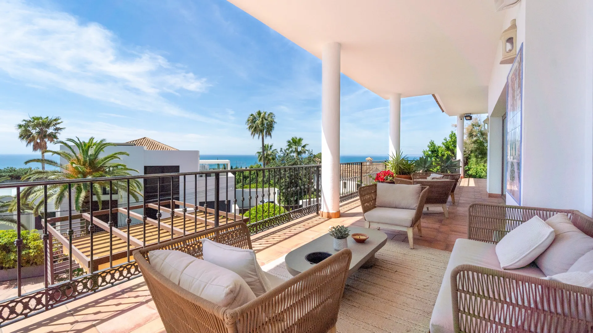 For sale 6 bedrooms villa in El Rosario
