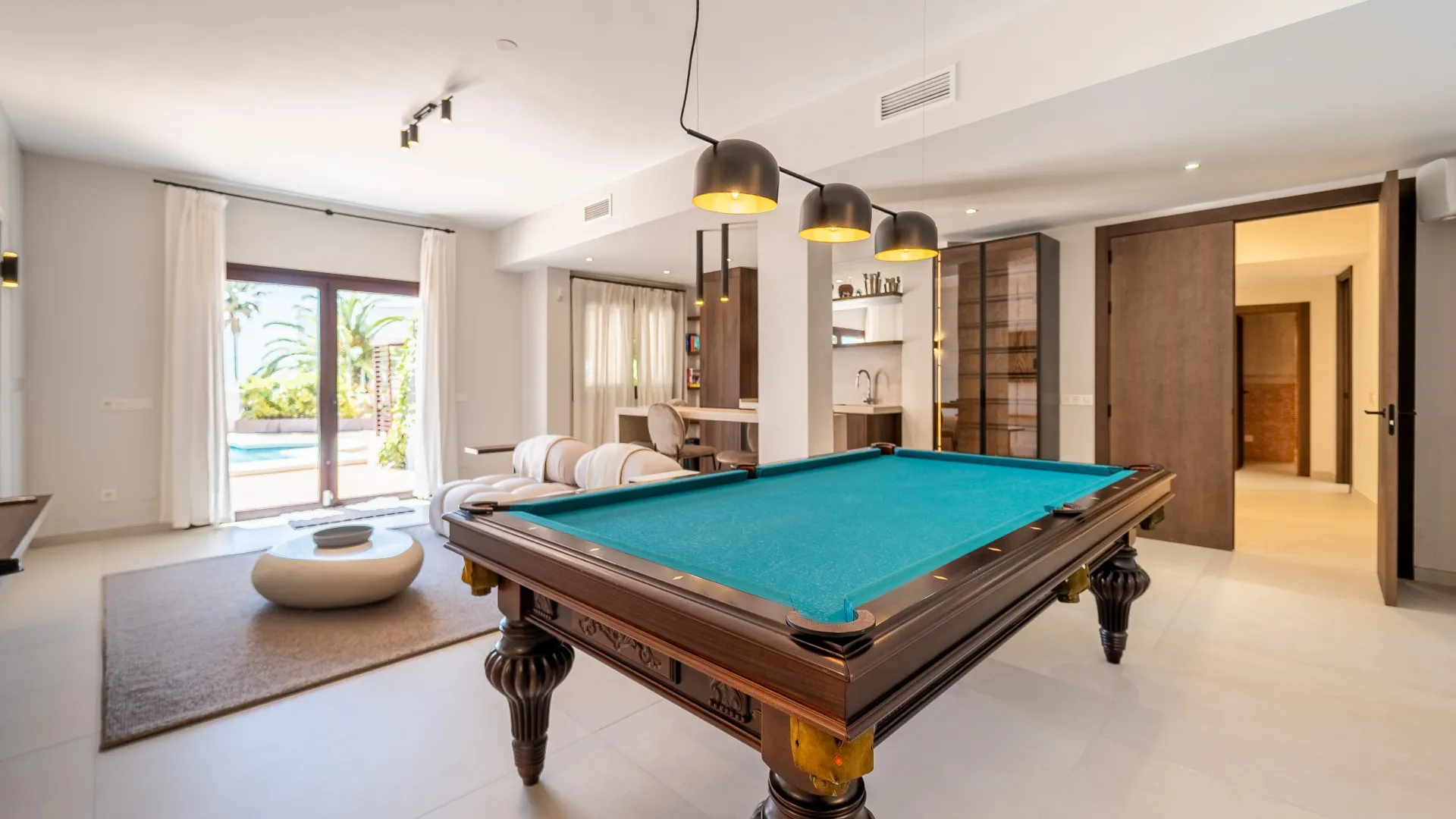 For sale 6 bedrooms villa in El Rosario