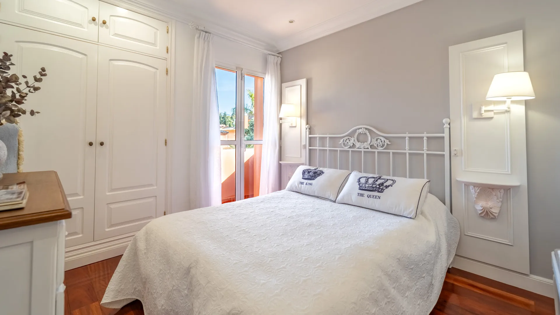 For sale 4 bedrooms villa in Sierrezuela