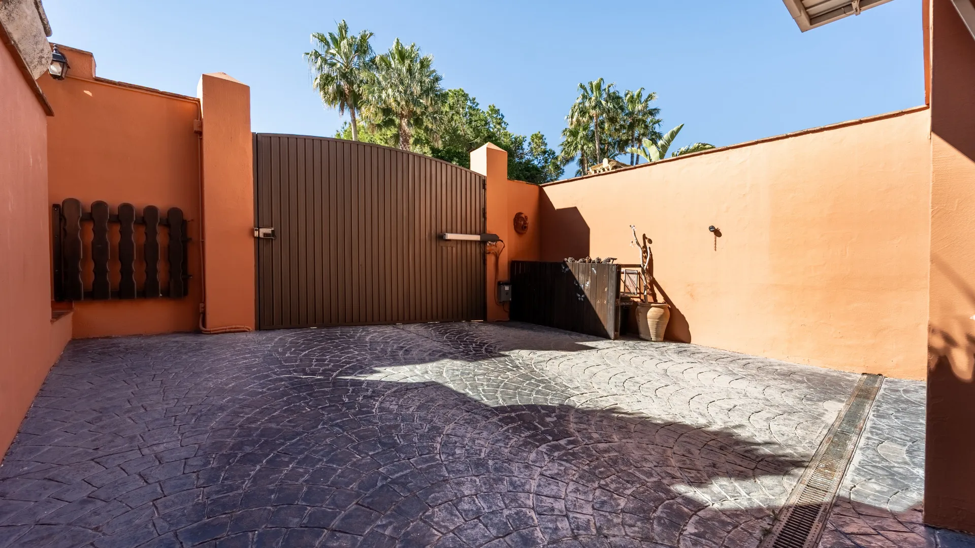 For sale 4 bedrooms villa in Sierrezuela