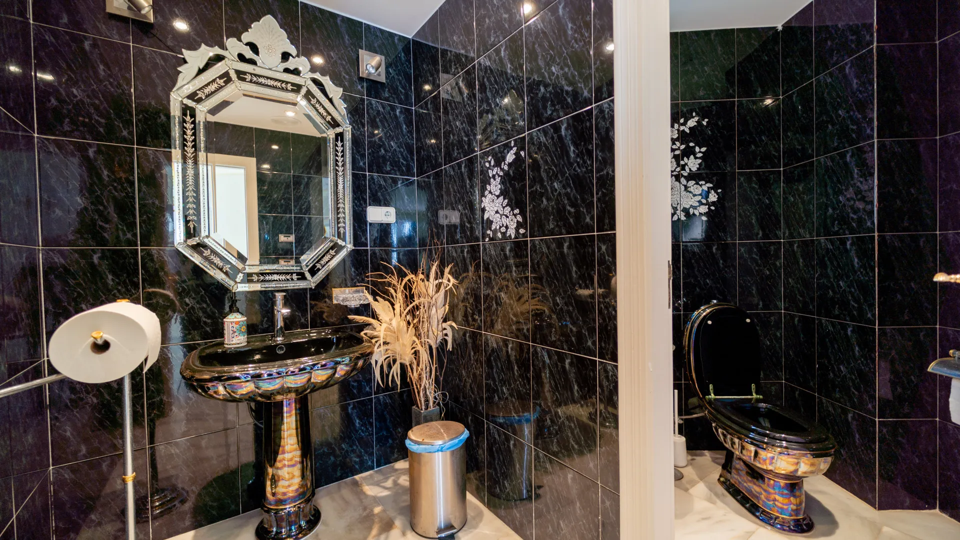 For sale villa in El Chaparral with 5 bedrooms