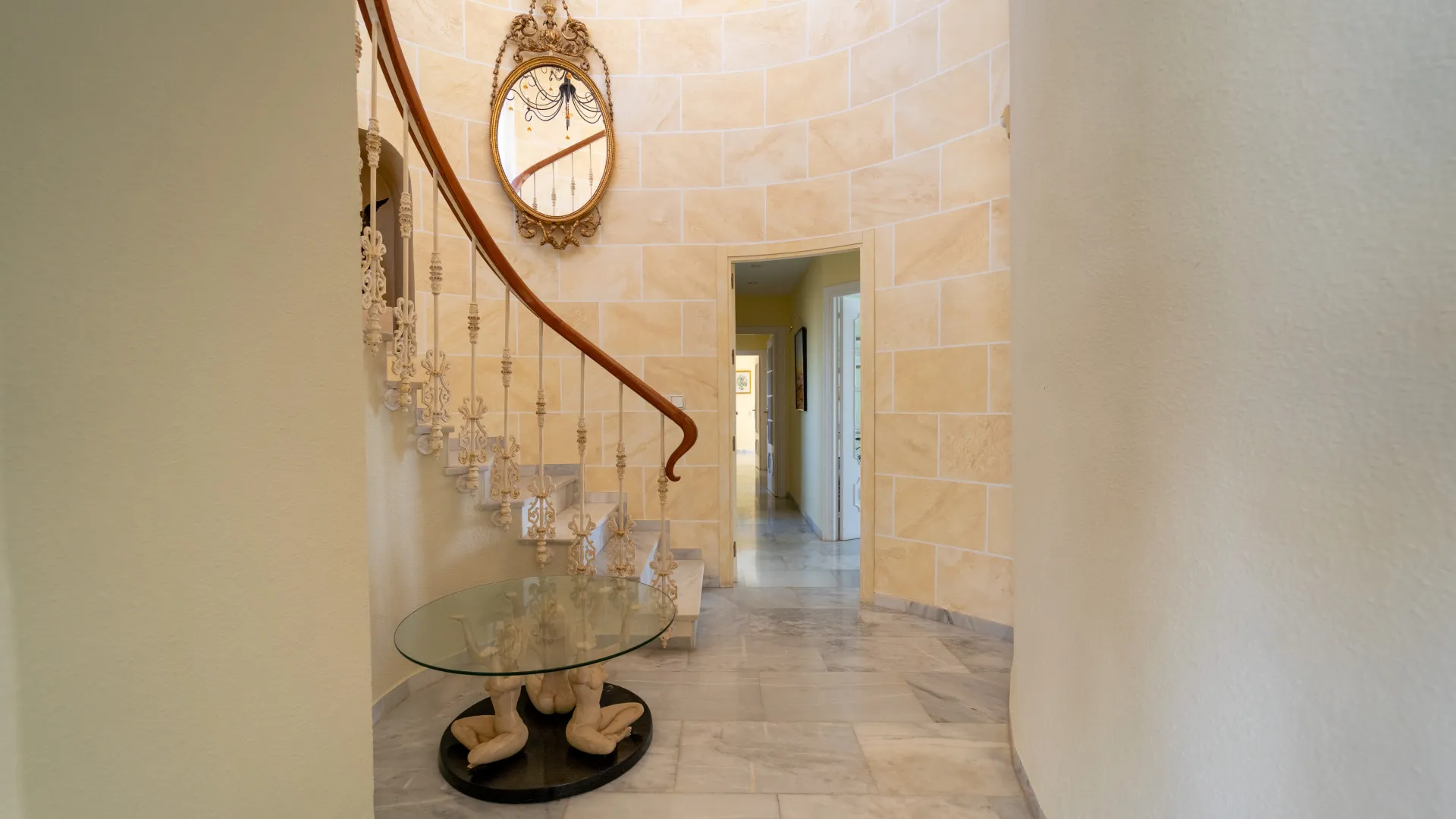 For sale villa in El Chaparral with 5 bedrooms