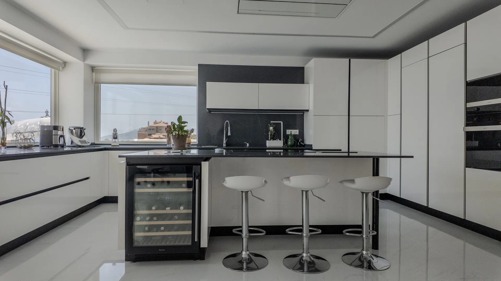 For sale villa in Pedregalejo