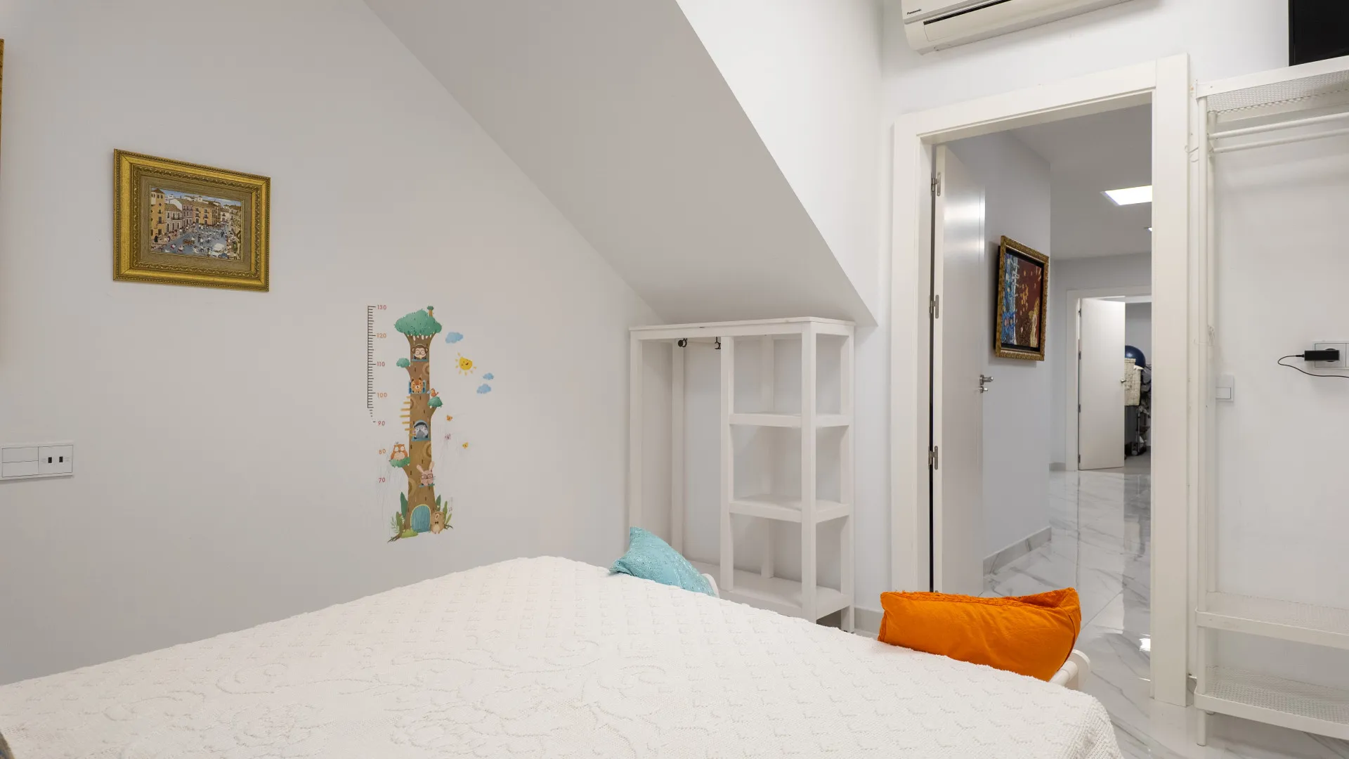 For sale villa in Pedregalejo