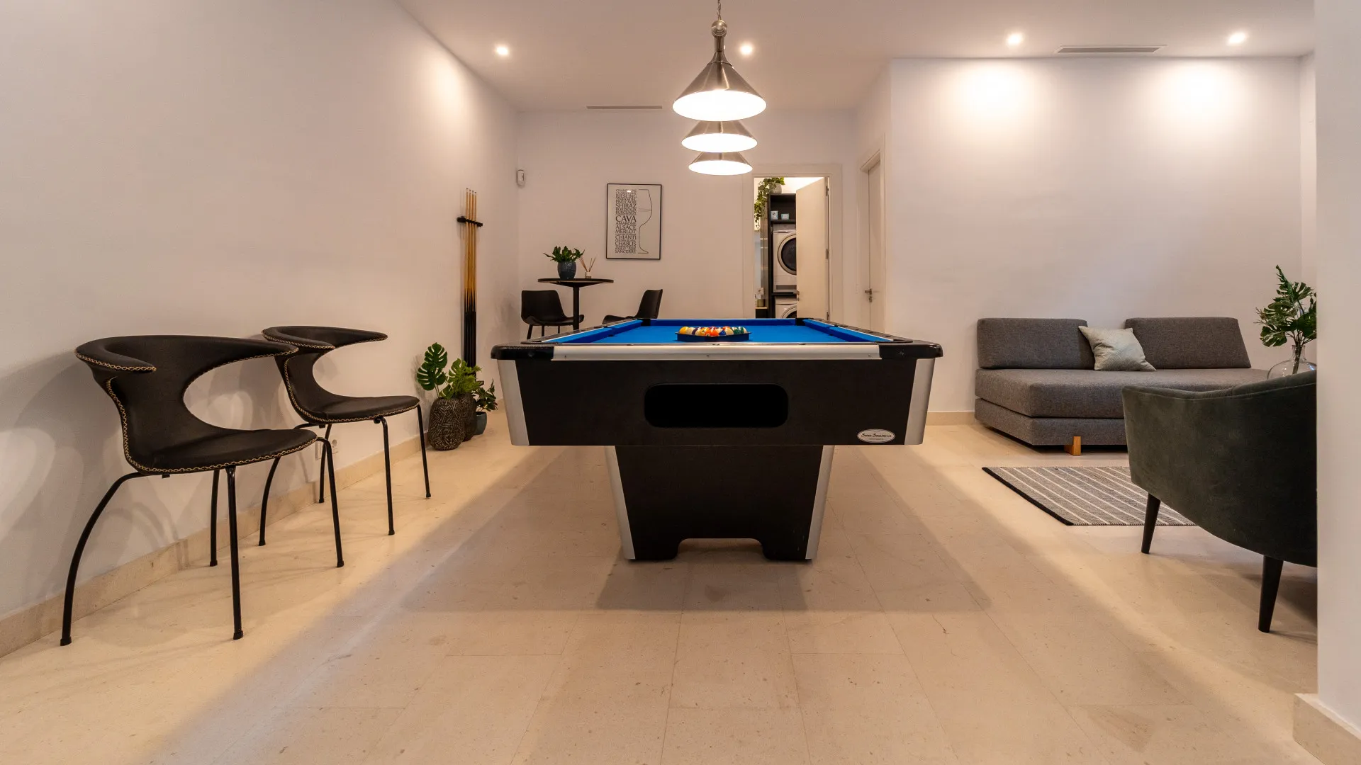 5 bedrooms semi detached villa for sale in Cabopino