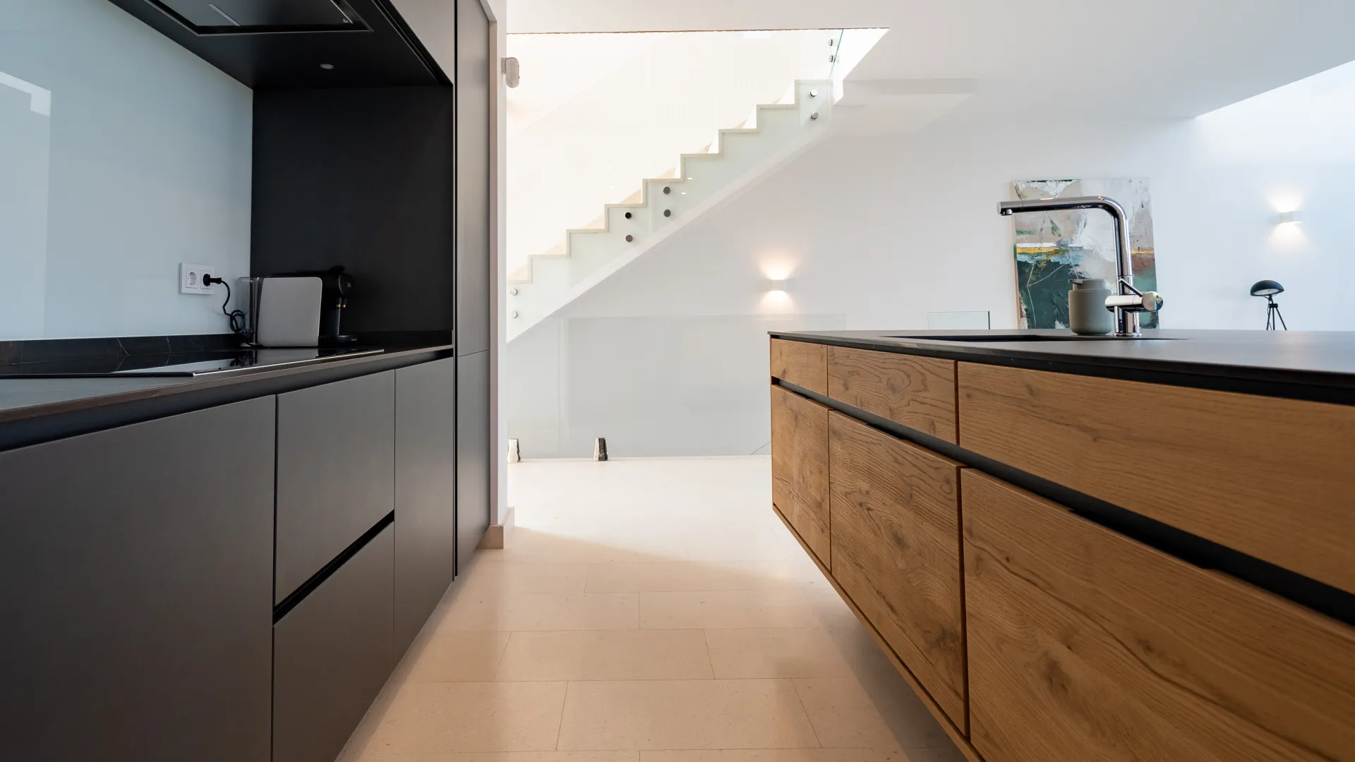 5 bedrooms semi detached villa for sale in Cabopino