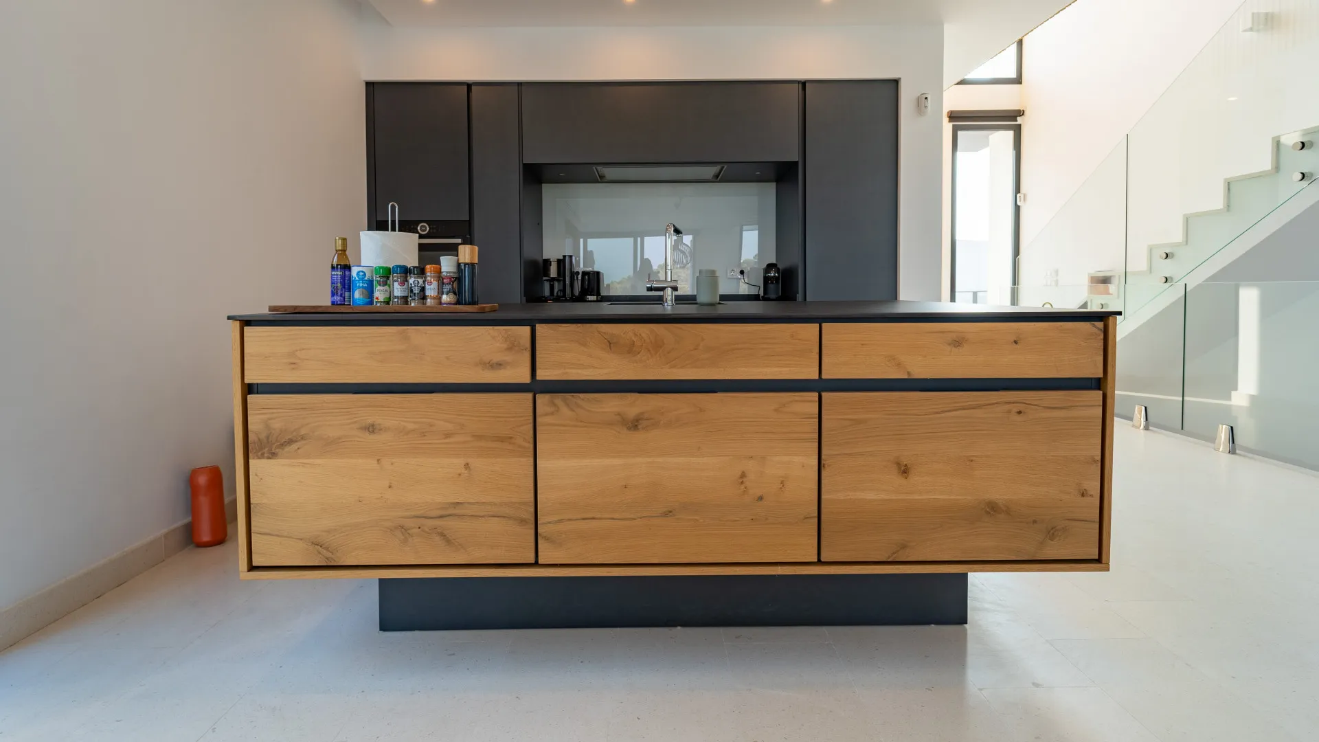 5 bedrooms semi detached villa for sale in Cabopino